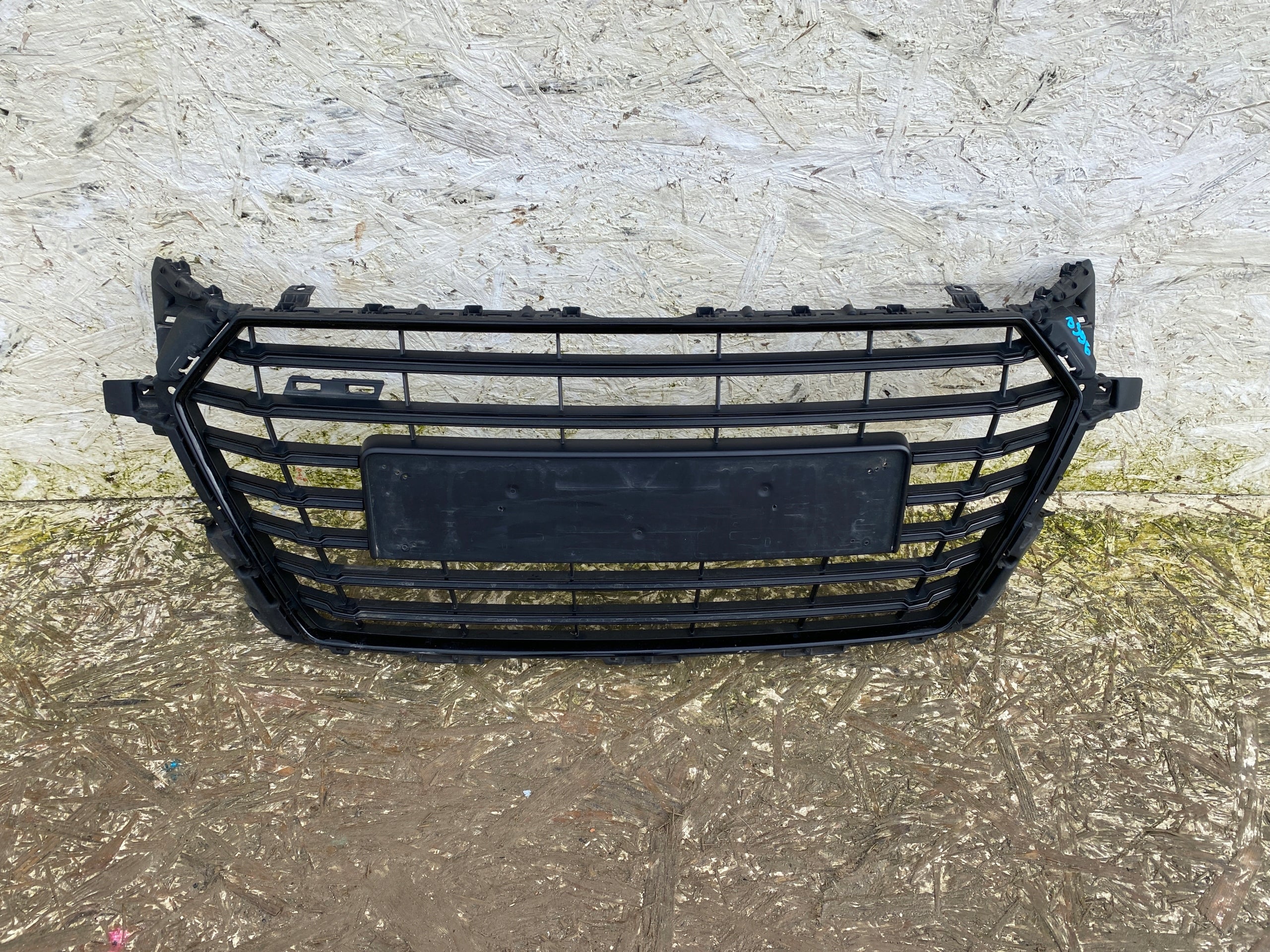 Kühlergrill Audi TTS FRONTGRILL 8S0853651A Kühlergitter