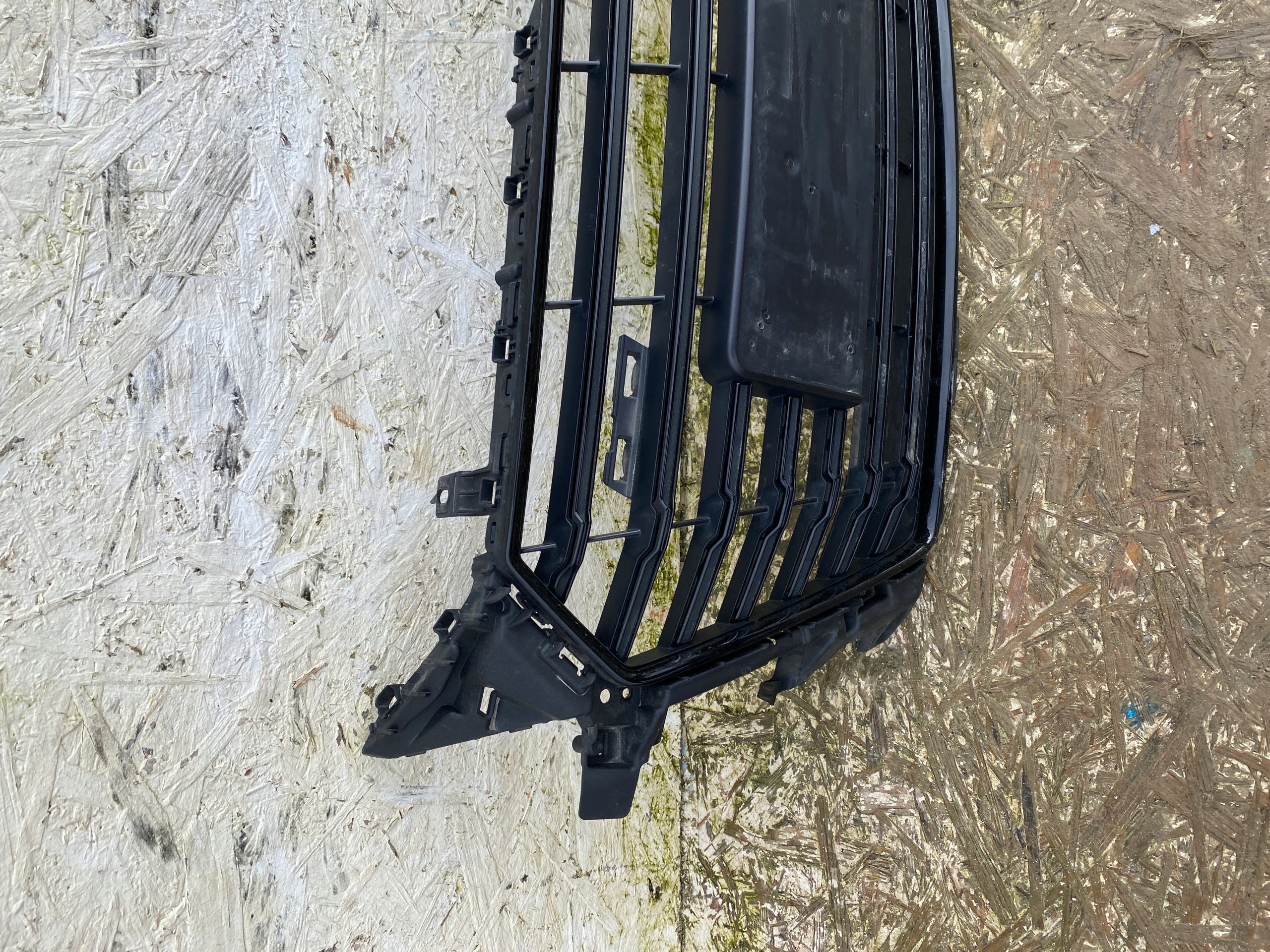 Kühlergrill Audi TTS FRONTGRILL 8S0853651A Kühlergitter