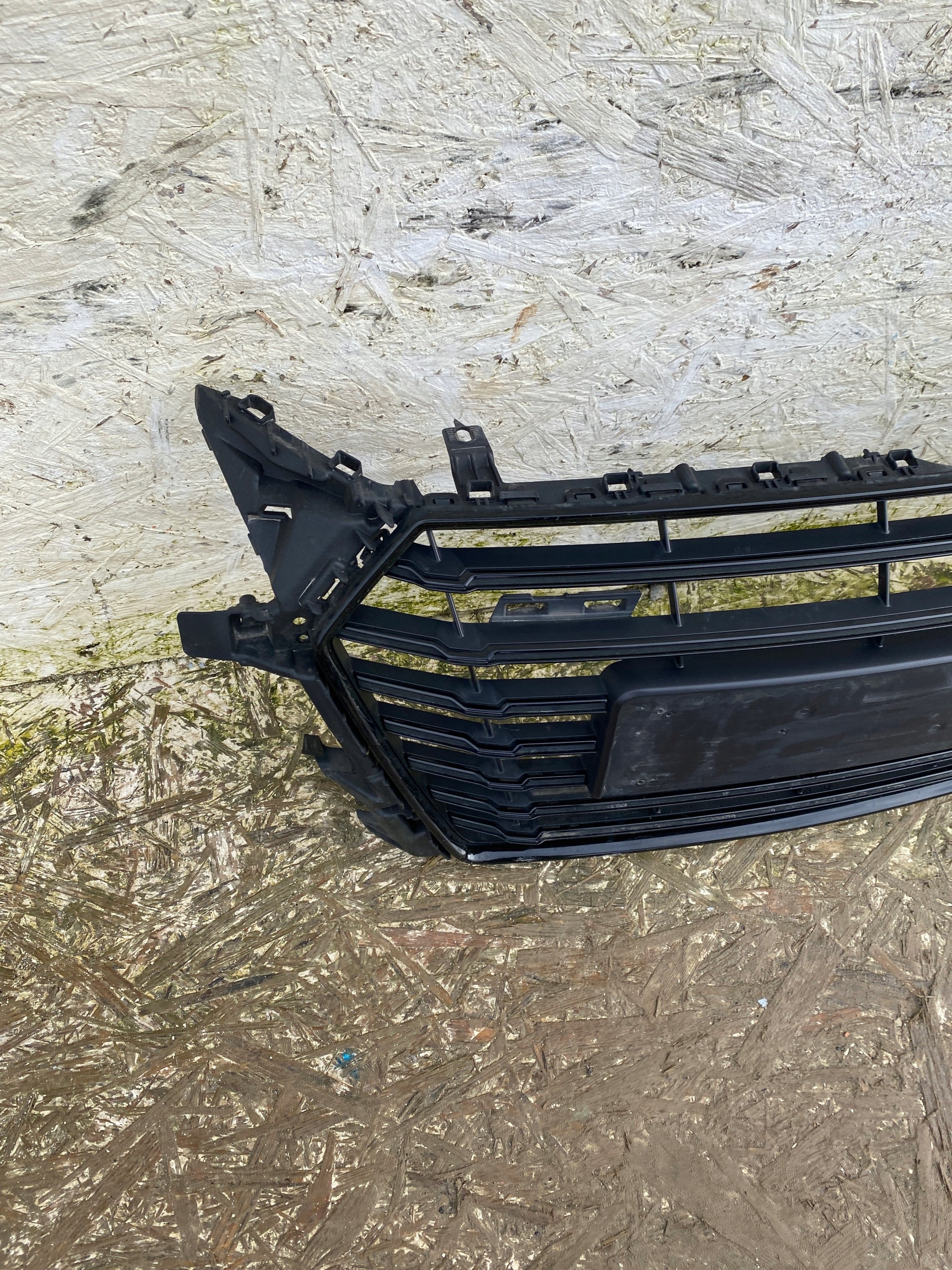 Kühlergrill Audi TTS FRONTGRILL 8S0853651A Kühlergitter