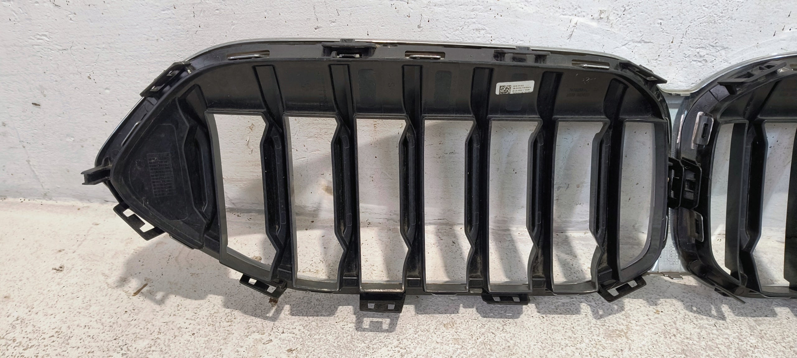 Kühlergrill BMW 2 F44 FRONTGRILL 7476258 Kühlergitter