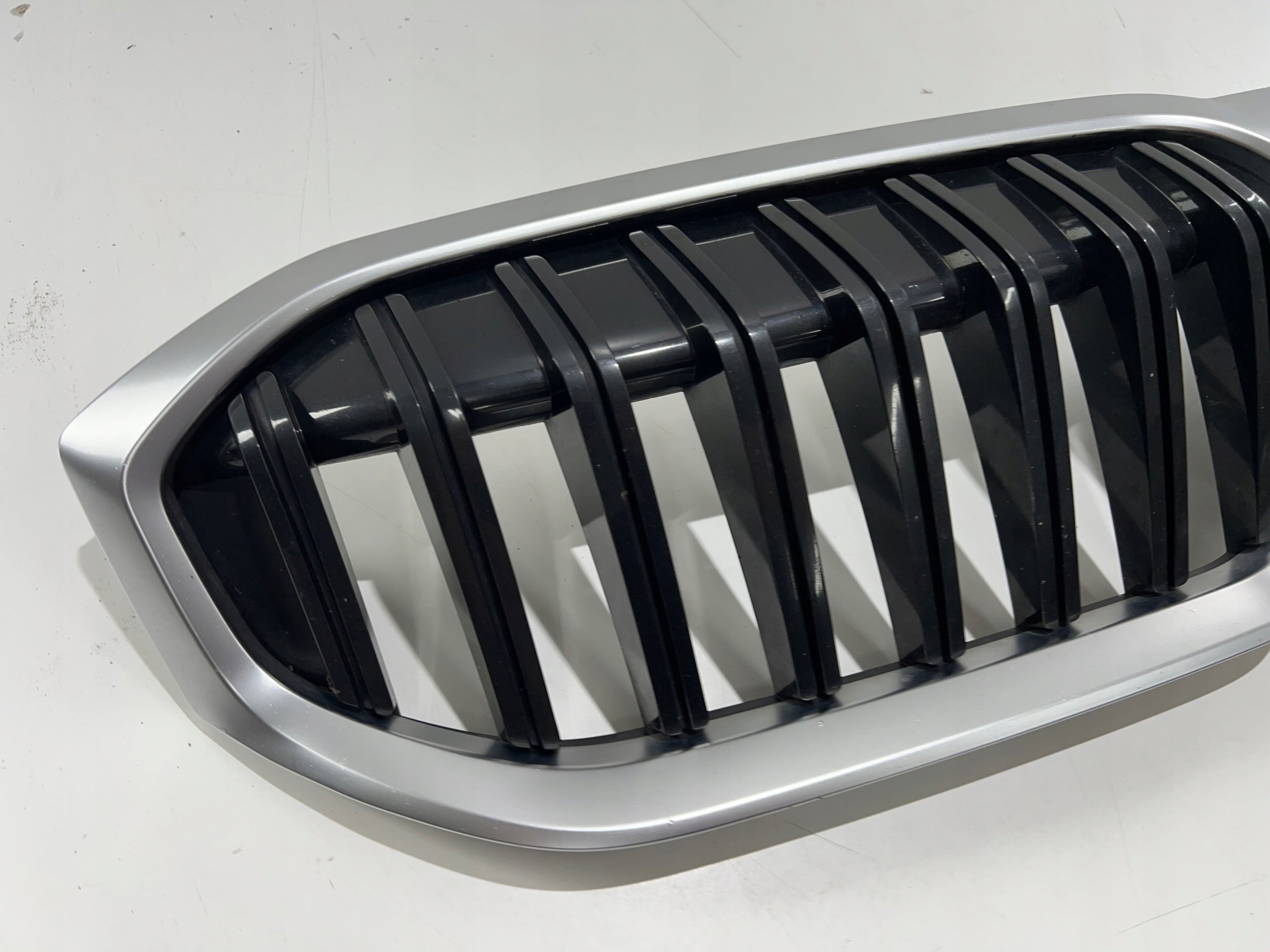 Kühlergrill BMW G20 FRONTGRILL 0192976 Kühlergitter