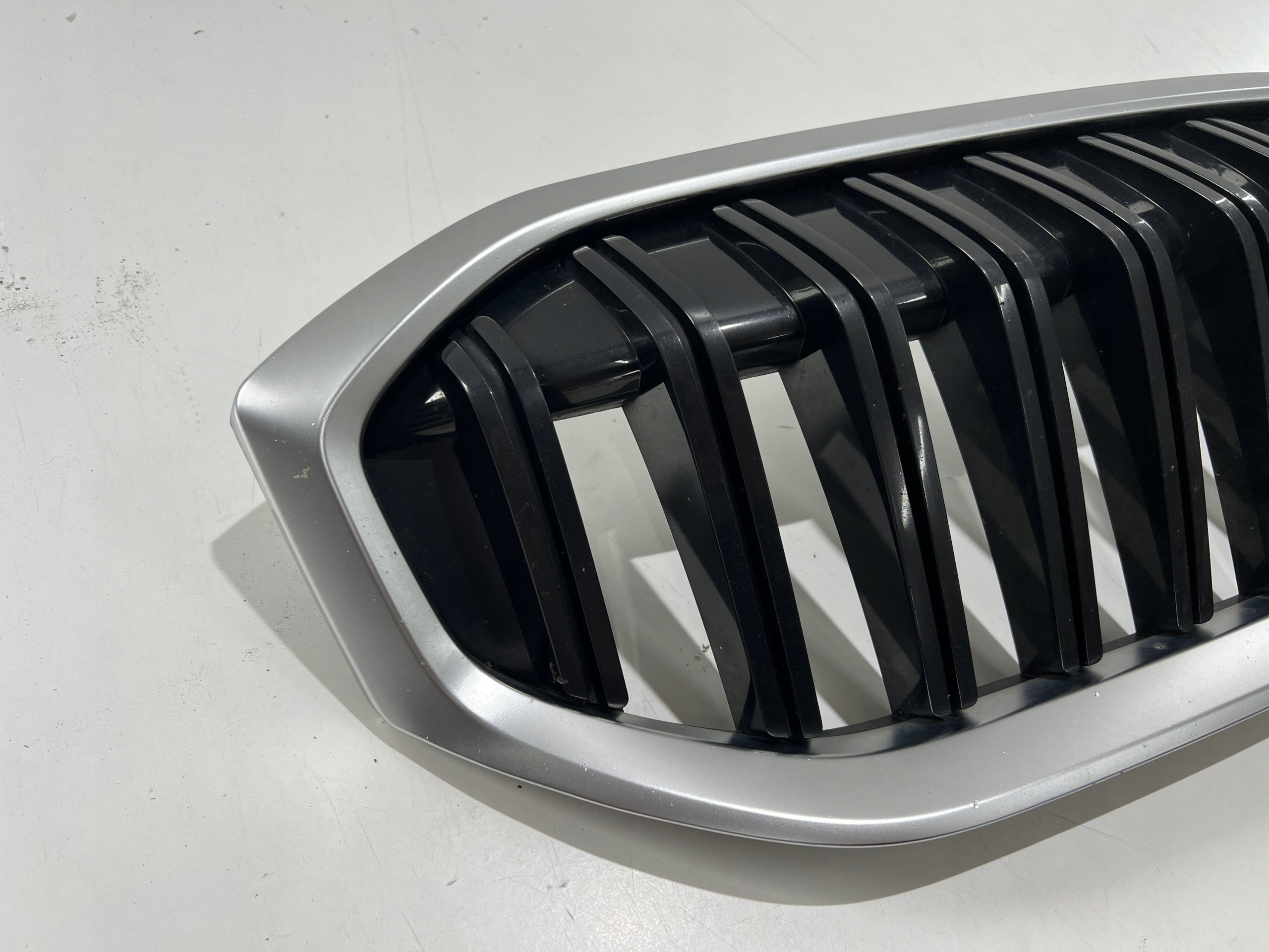 Kühlergrill BMW G20 FRONTGRILL 0192976 Kühlergitter