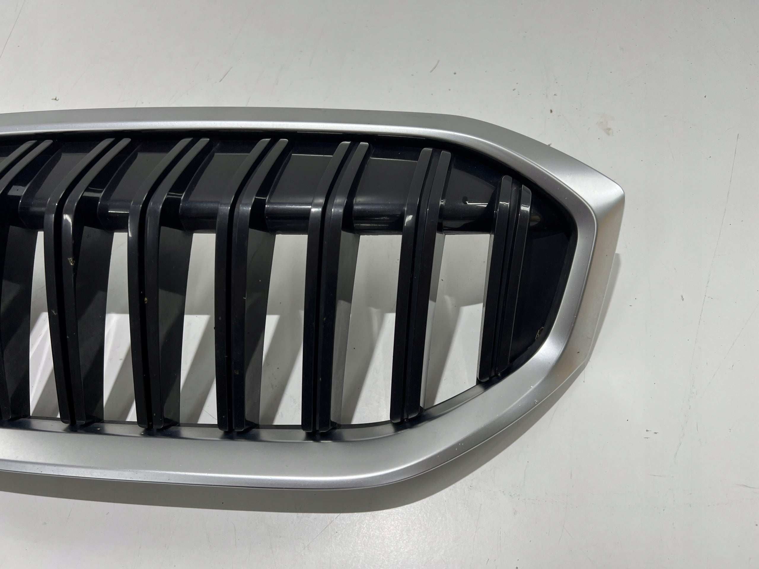 Kühlergrill BMW G20 FRONTGRILL 0192976 Kühlergitter