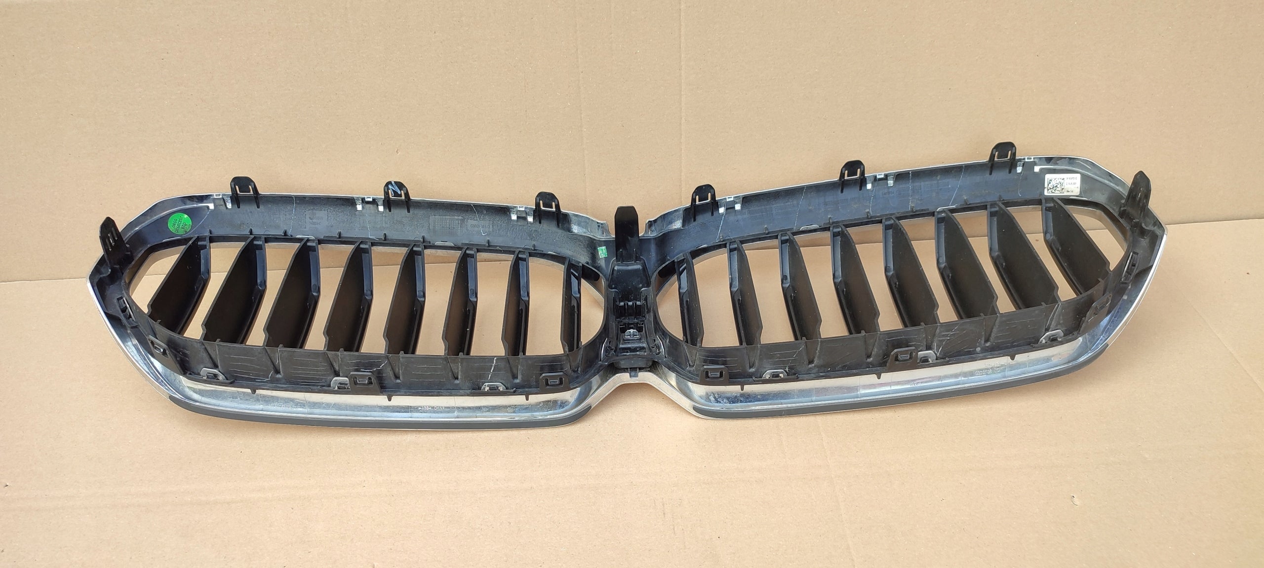 Kühlergrill BMW G30 G31 G38 FRONTGRILL 9852283 Kühlergitter