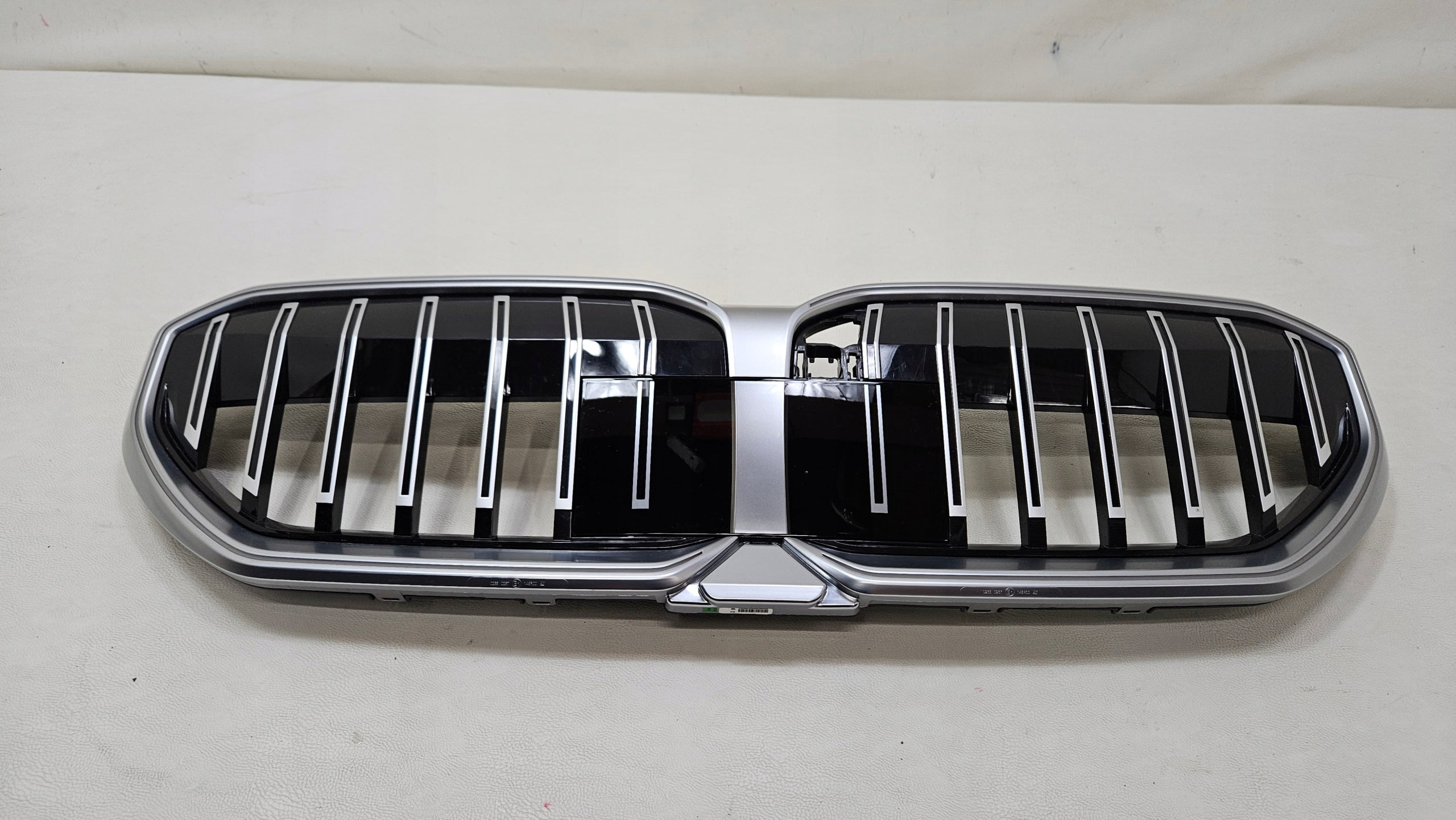 Kühlergrill BMW G60 FRONTGRILL 5A185A7 Kühlergitter