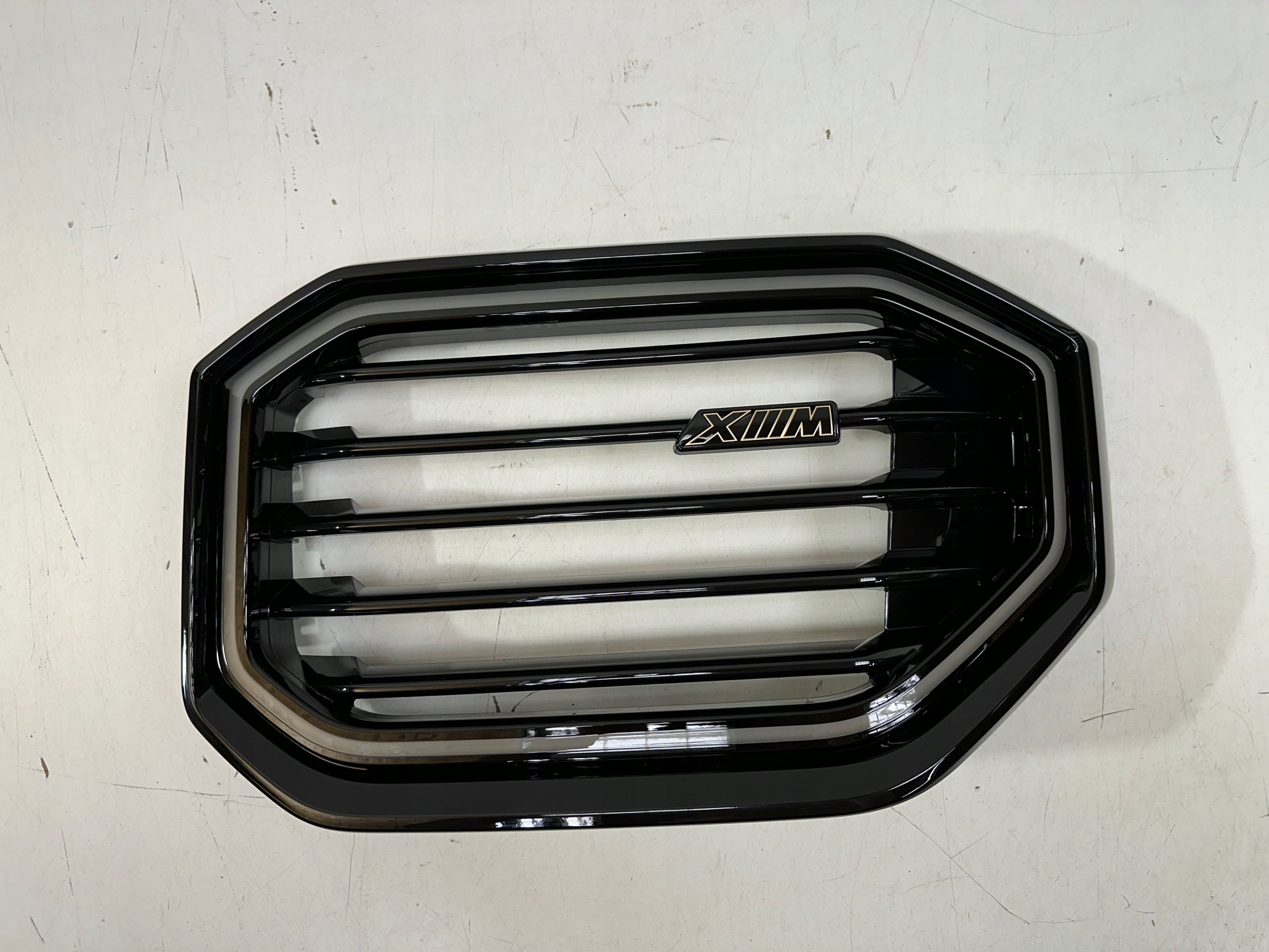 Kühlergrill BMW G09 XM FRONTGRILL Kühlergitter