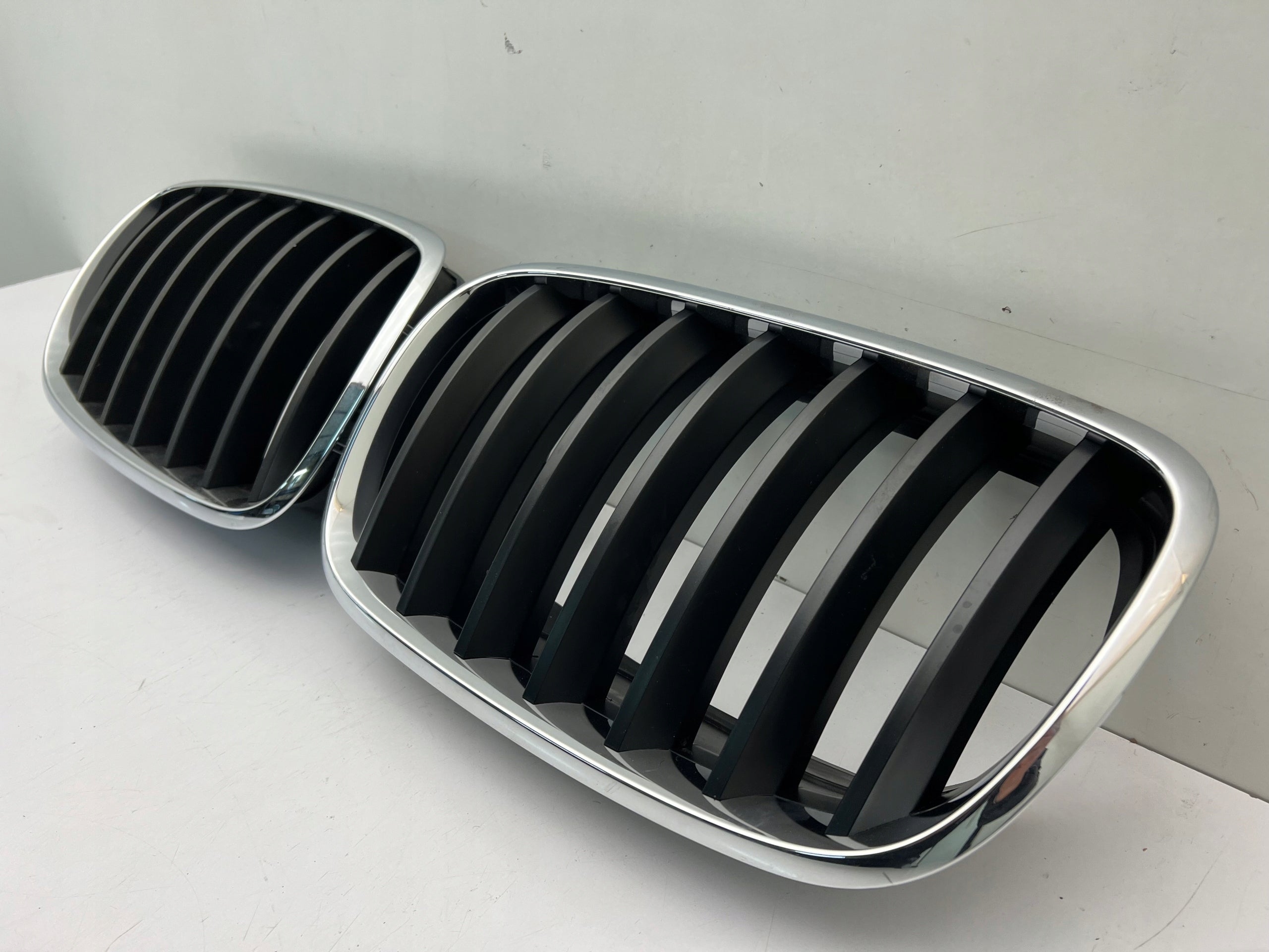 Kühlergrill BMW E71 X6 X5 FRONTGRILL 7171396 Kühlergitter