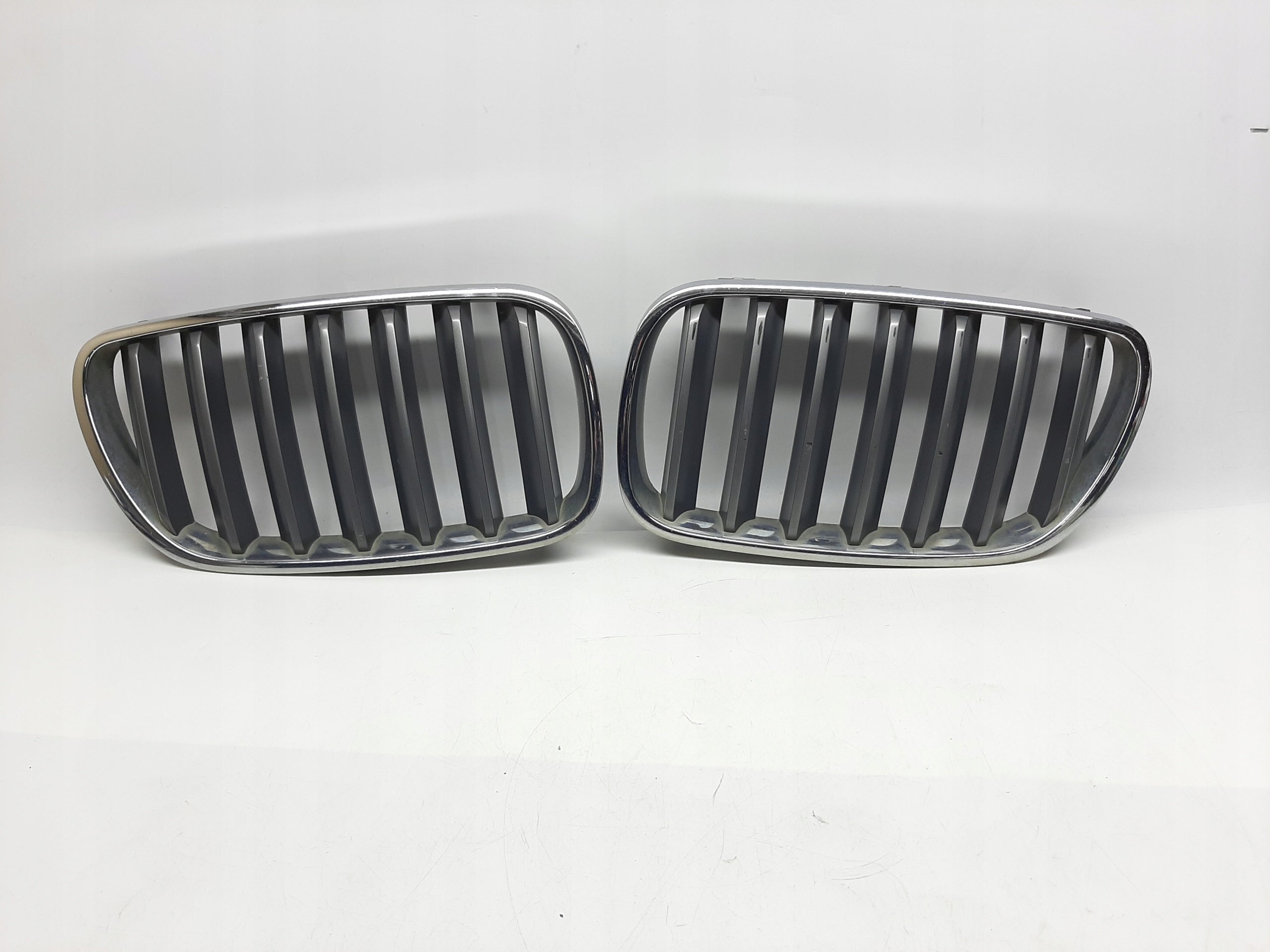 Kühlergrill BMW X3 E83 FRONTGRILL 5111342 Kühlergitter