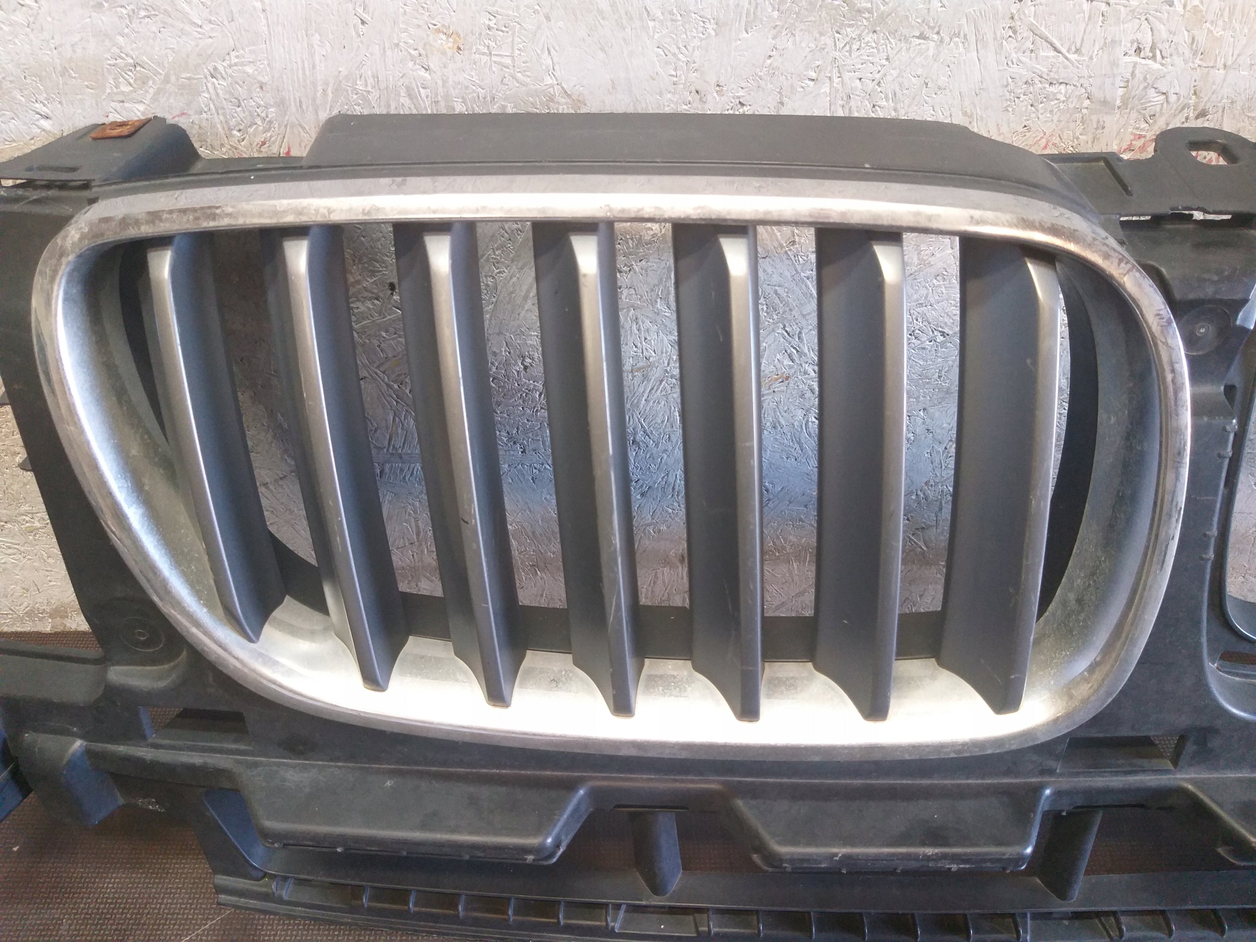 Kühlergrill BMW X3 E83 FRONTGRILL 1341772 Kühlergitter