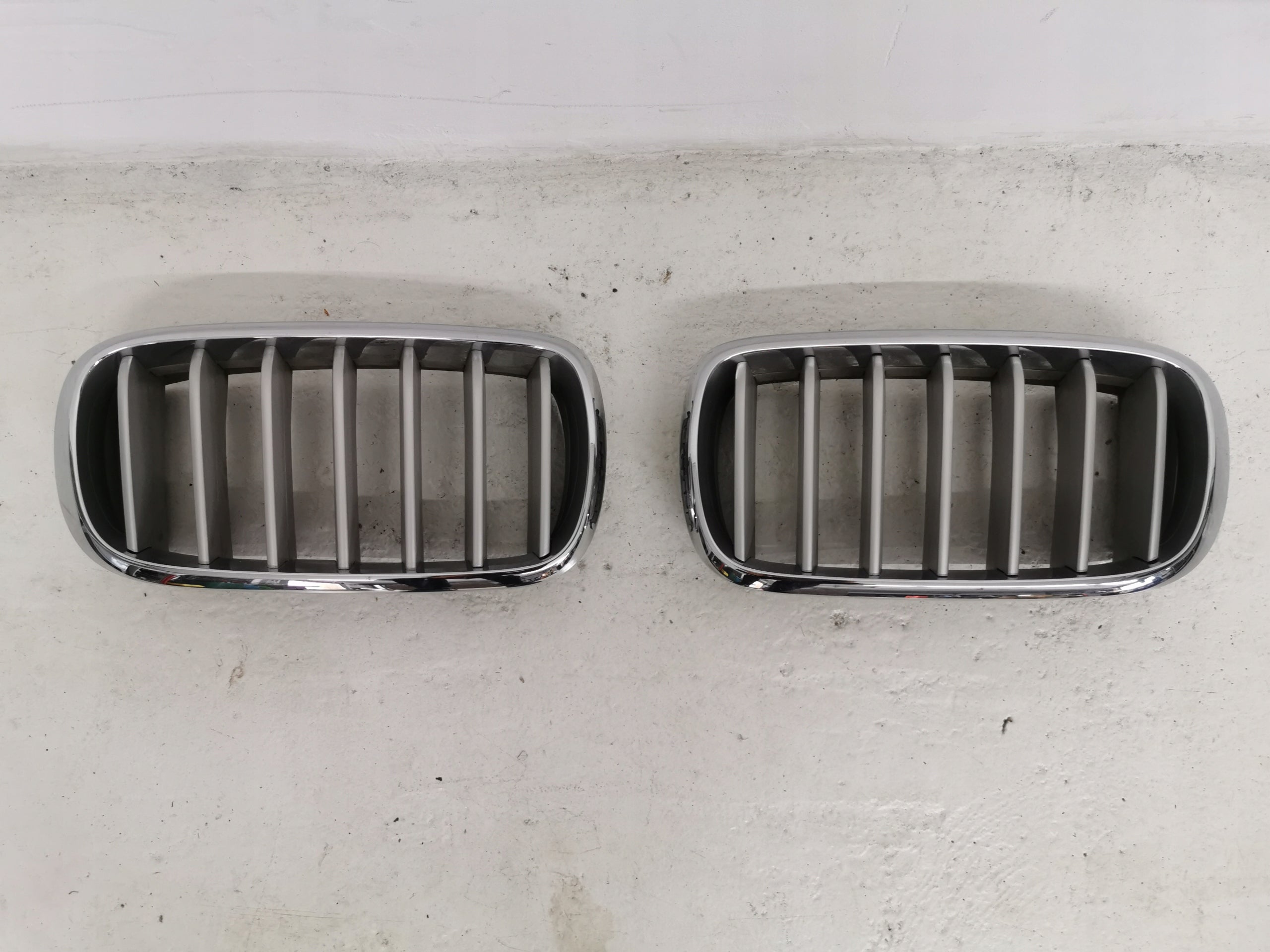  Radiator grille BMW X5 F15 X6 F16 FRONT GRILL 7316075 Radiator grille  product image