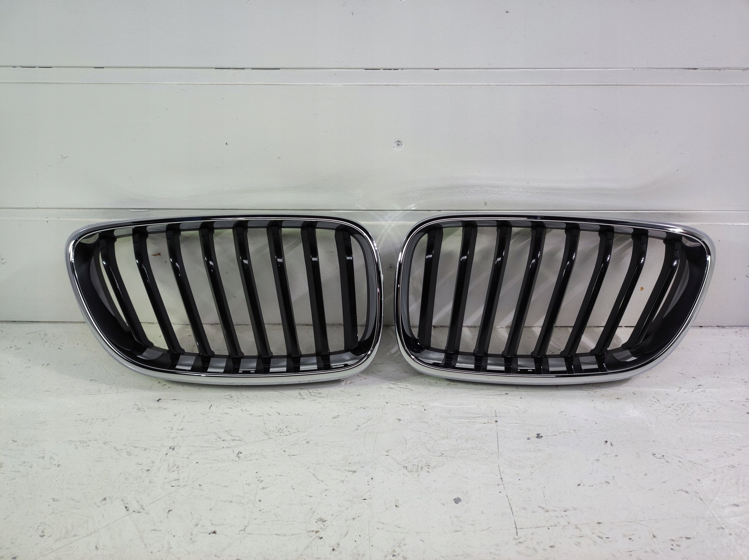 Kühlergrill BMW 2 F22 F23 FRONTGRILL 7295522 Kühlergitter