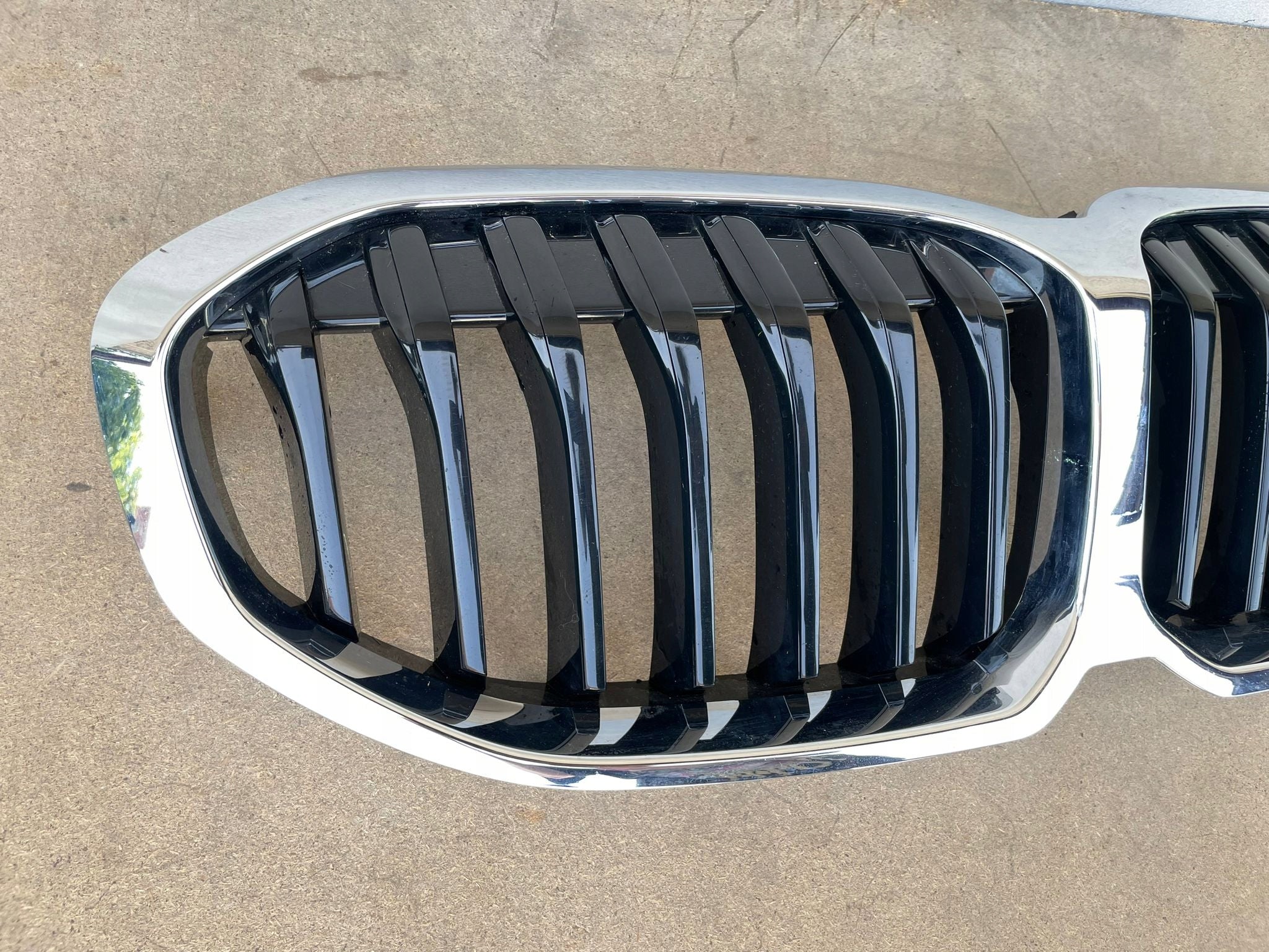 Kühlergrill BMW F40 FRONTGRILL 7076895 Kühlergitter