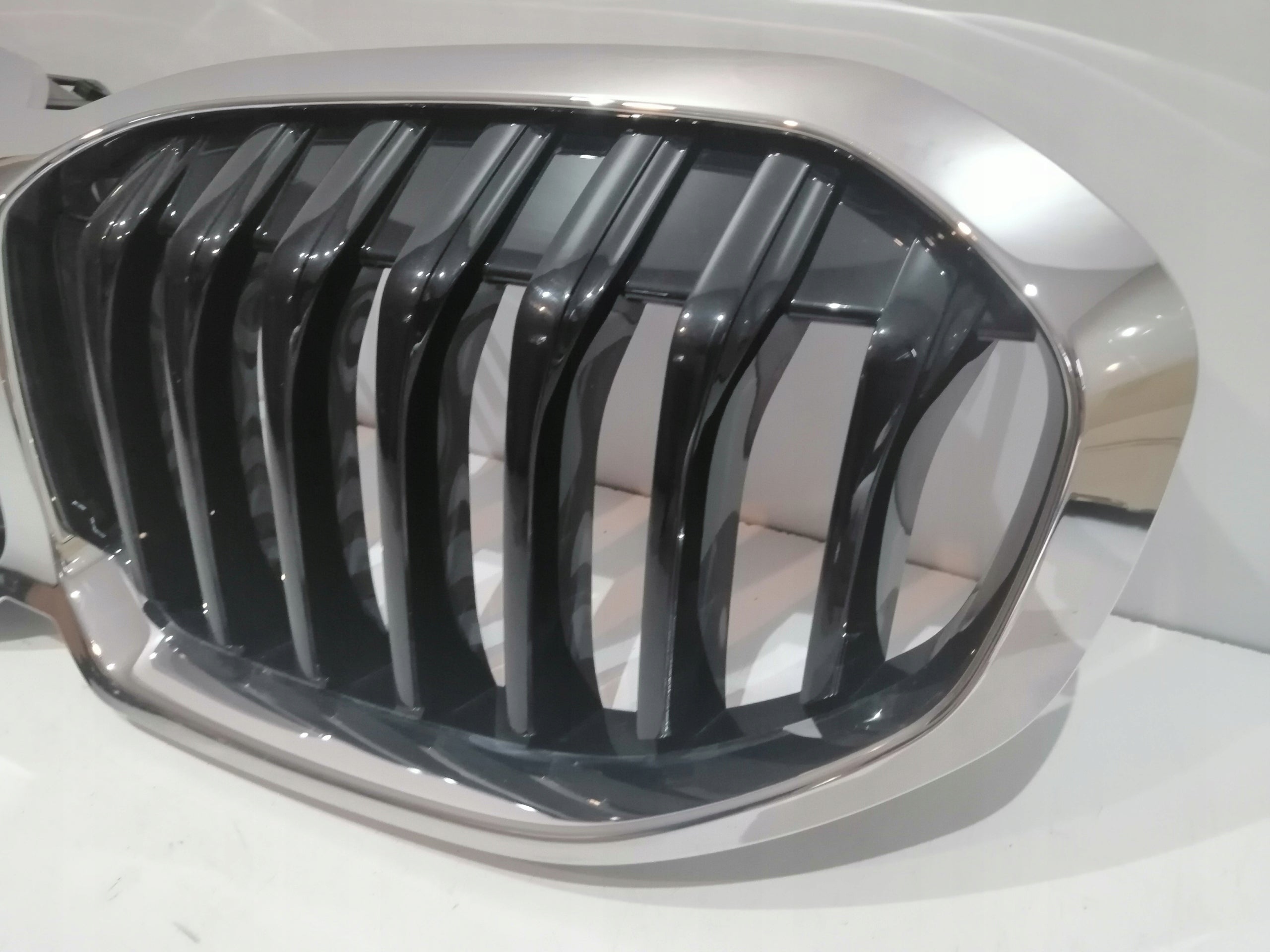 Kühlergrill BMW F40 FRONTGRILL 7450957 Kühlergitter