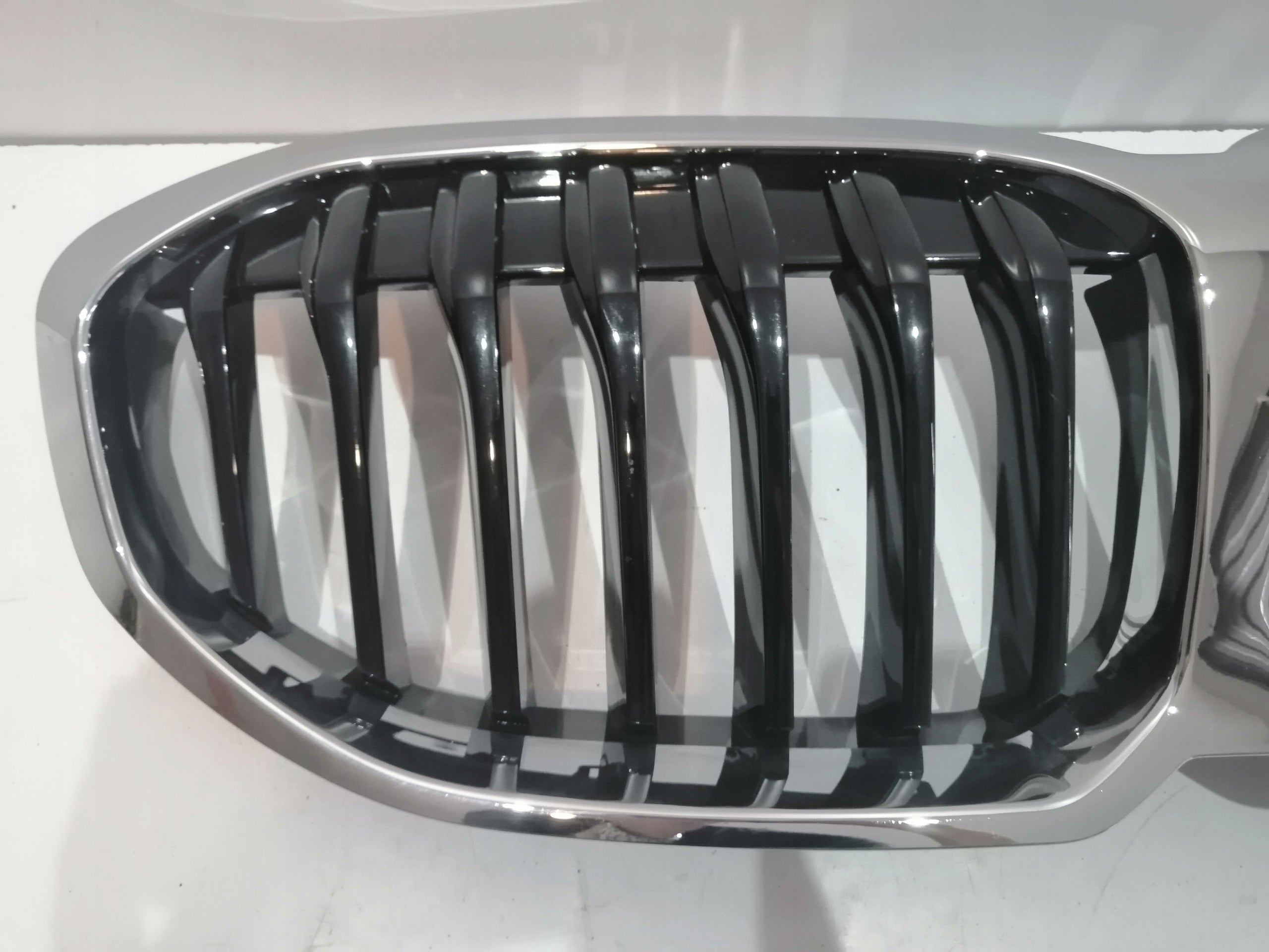 Kühlergrill BMW F40 FRONTGRILL 7450957 Kühlergitter