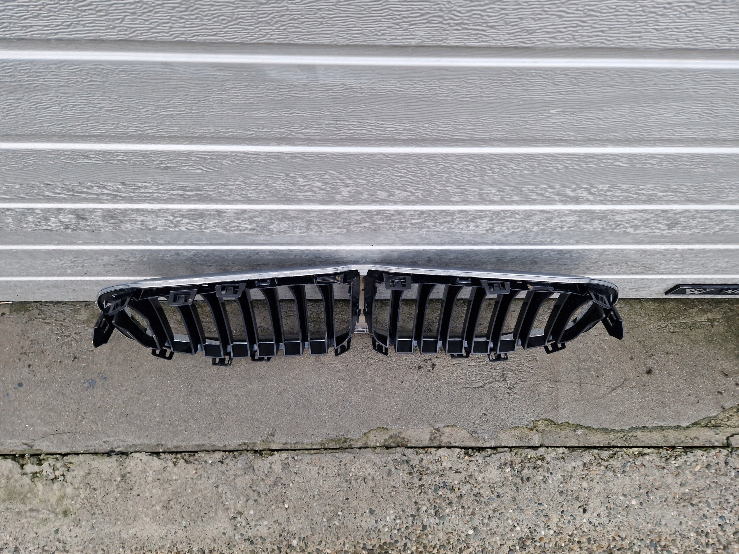 Kühlergrill BMW F40 FRONTGRILL 7450959 Kühlergitter