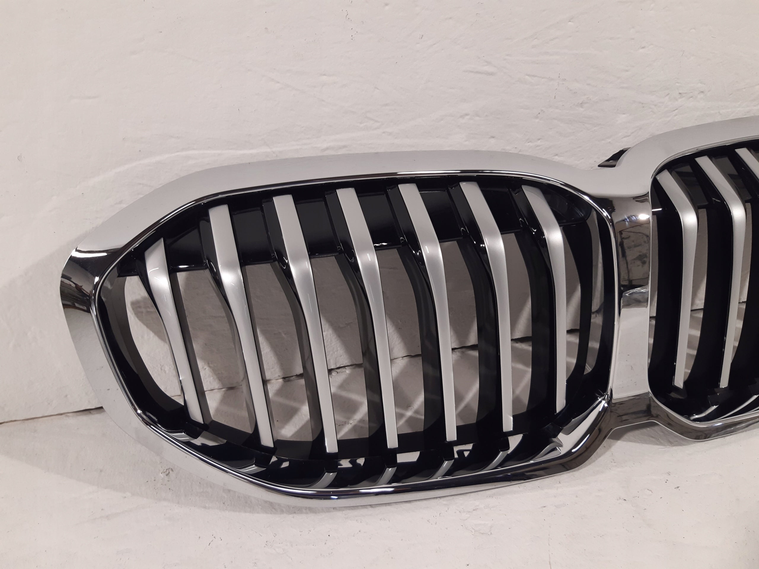 Kühlergrill BMW F40 FRONTGRILL 7456957 Kühlergitter