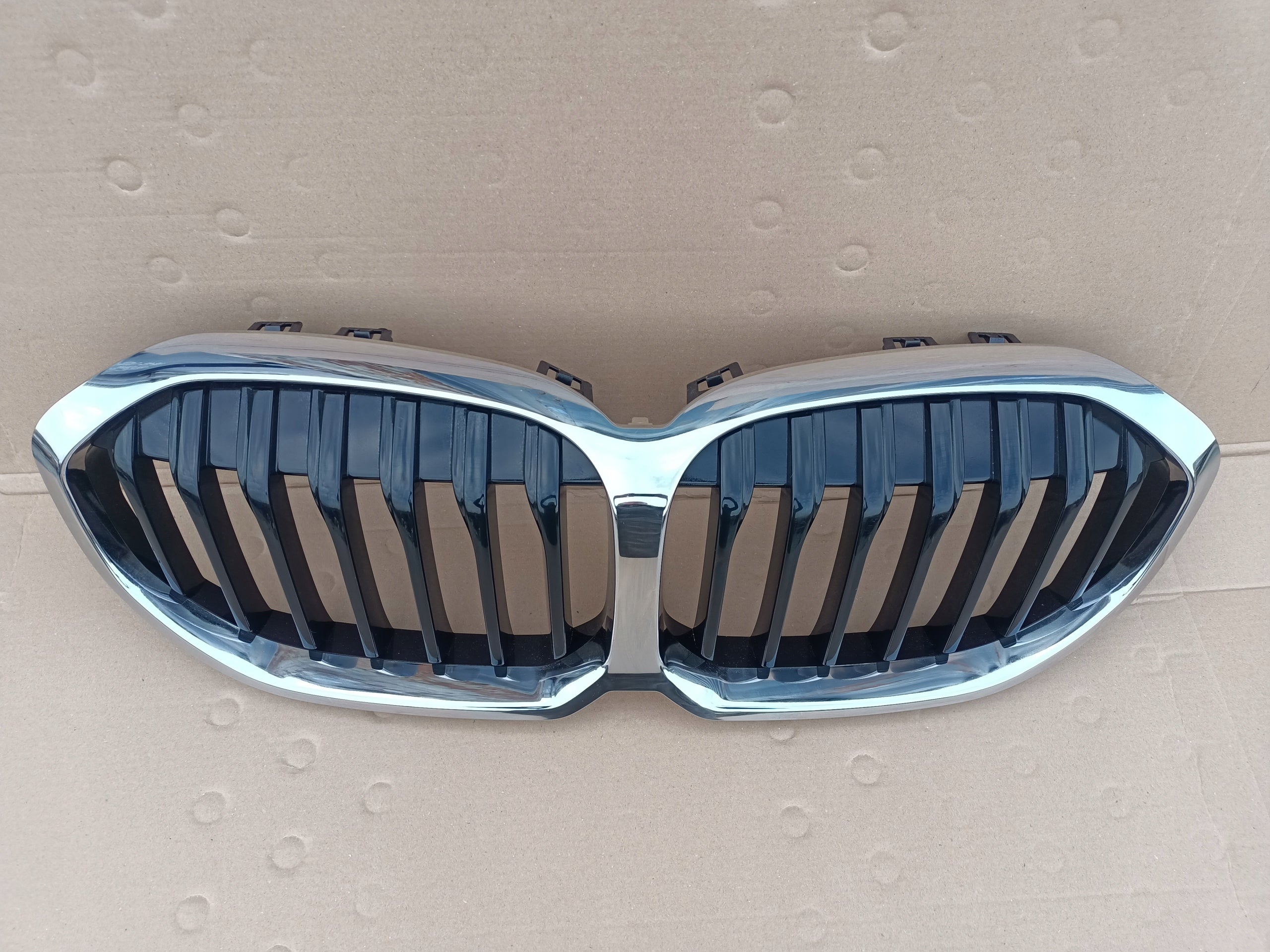  Grille de radiateur BMW F40 GRILLE AVANT 5A39366 Grille de radiateur  product image