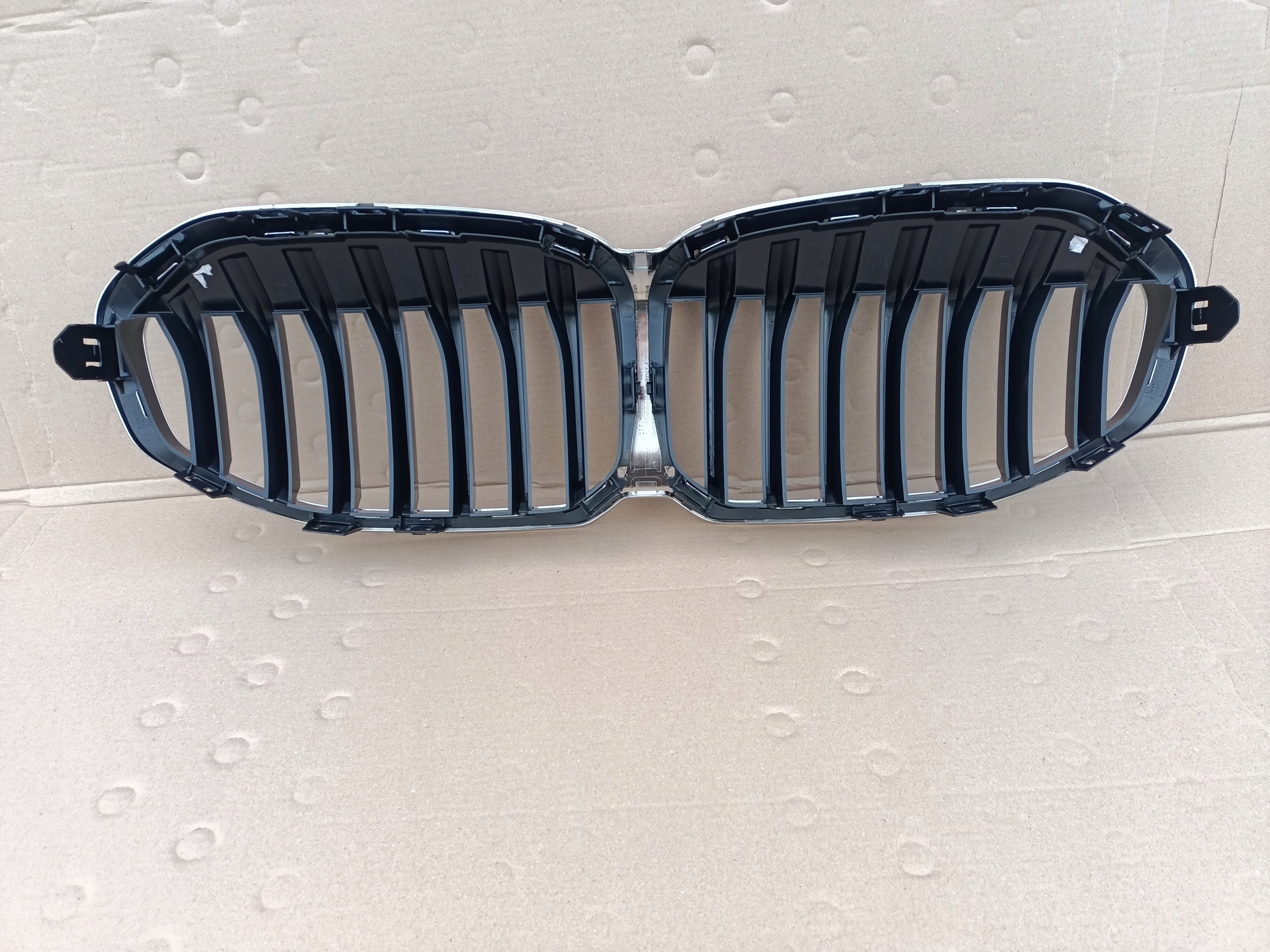 Kühlergrill BMW F40 FRONTGRILL 5A39366 Kühlergitter