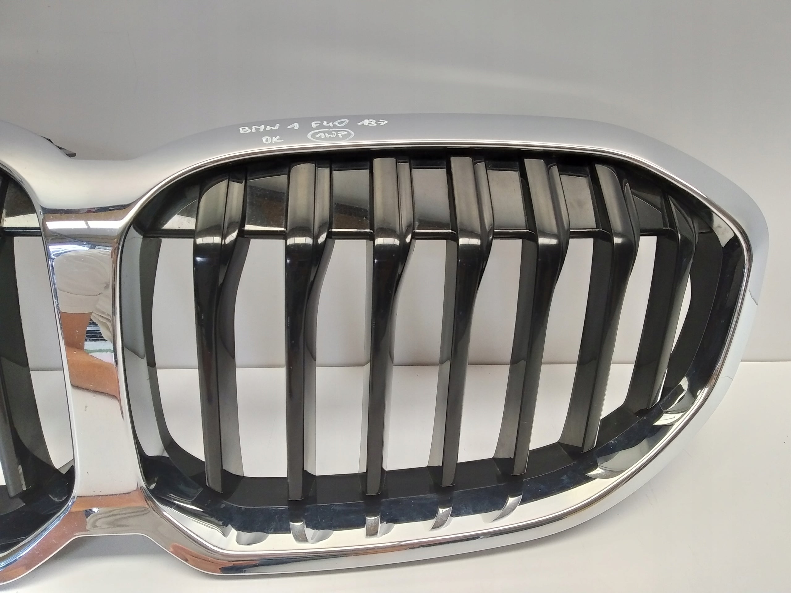 Kühlergrill BMW F40 FRONTGRILL Kühlergitter