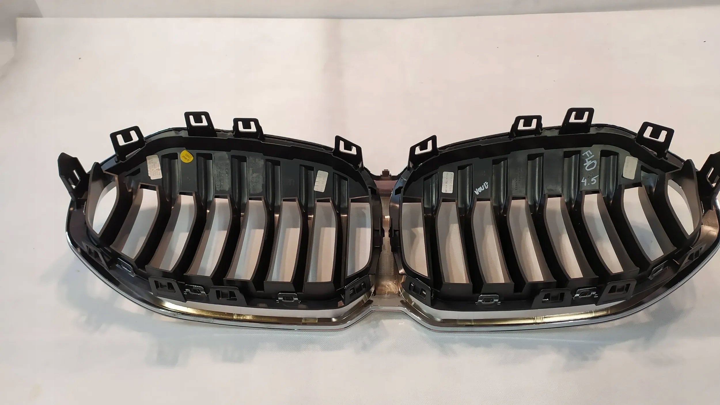 Kühlergrill BMW F40 FRONTGRILL 7076895 Kühlergitter