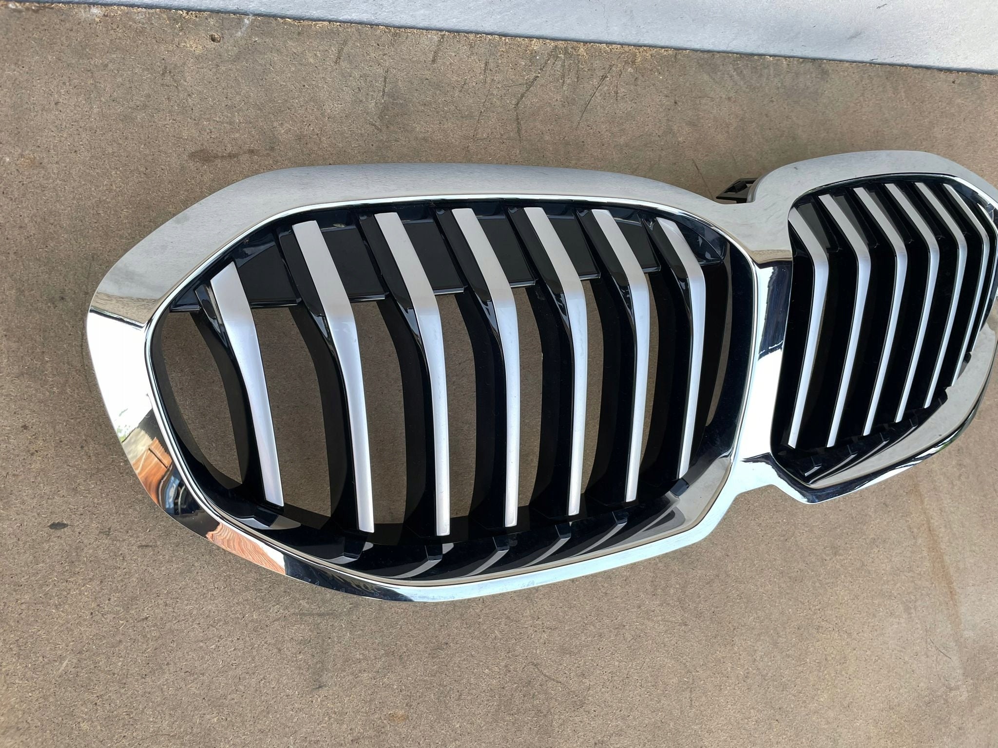 Kühlergrill BMW F40 FRONTGRILL Kühlergitter