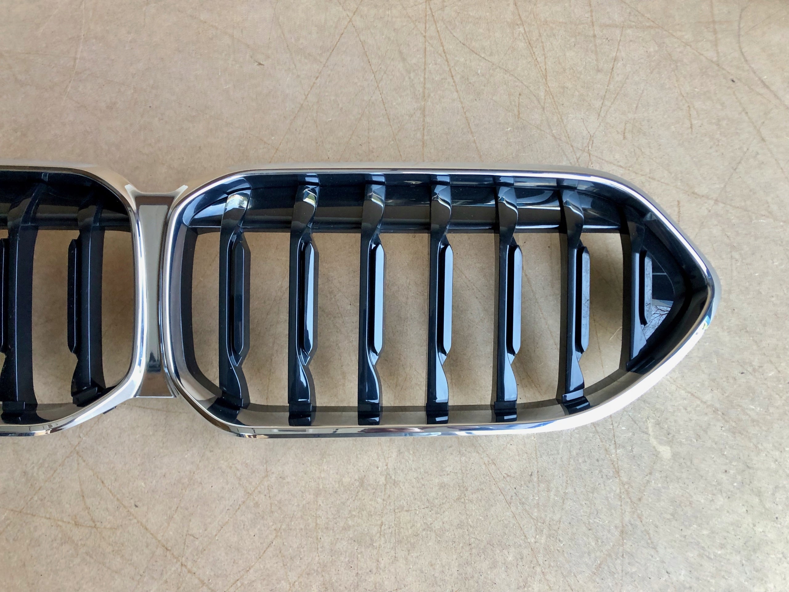 Kühlergrill BMW 2 F44 FRONTGRILL 5A39372 Kühlergitter