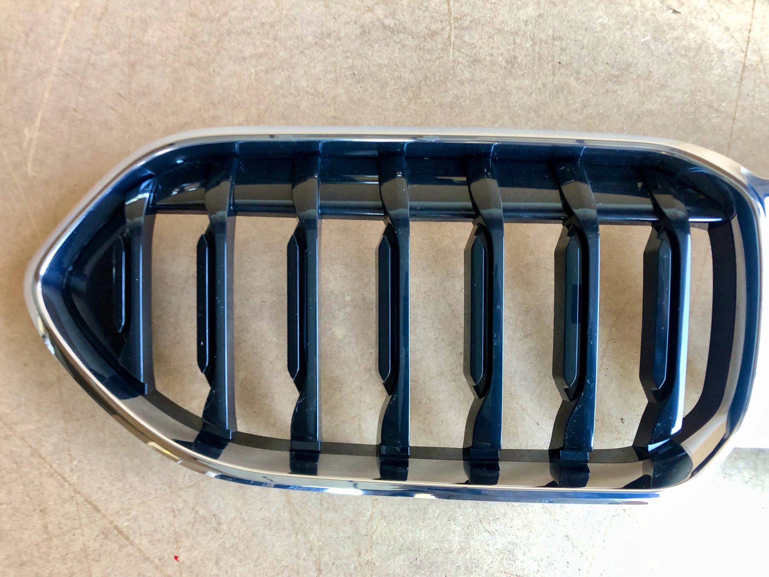 Kühlergrill BMW 2 F44 FRONTGRILL 5A39372 Kühlergitter