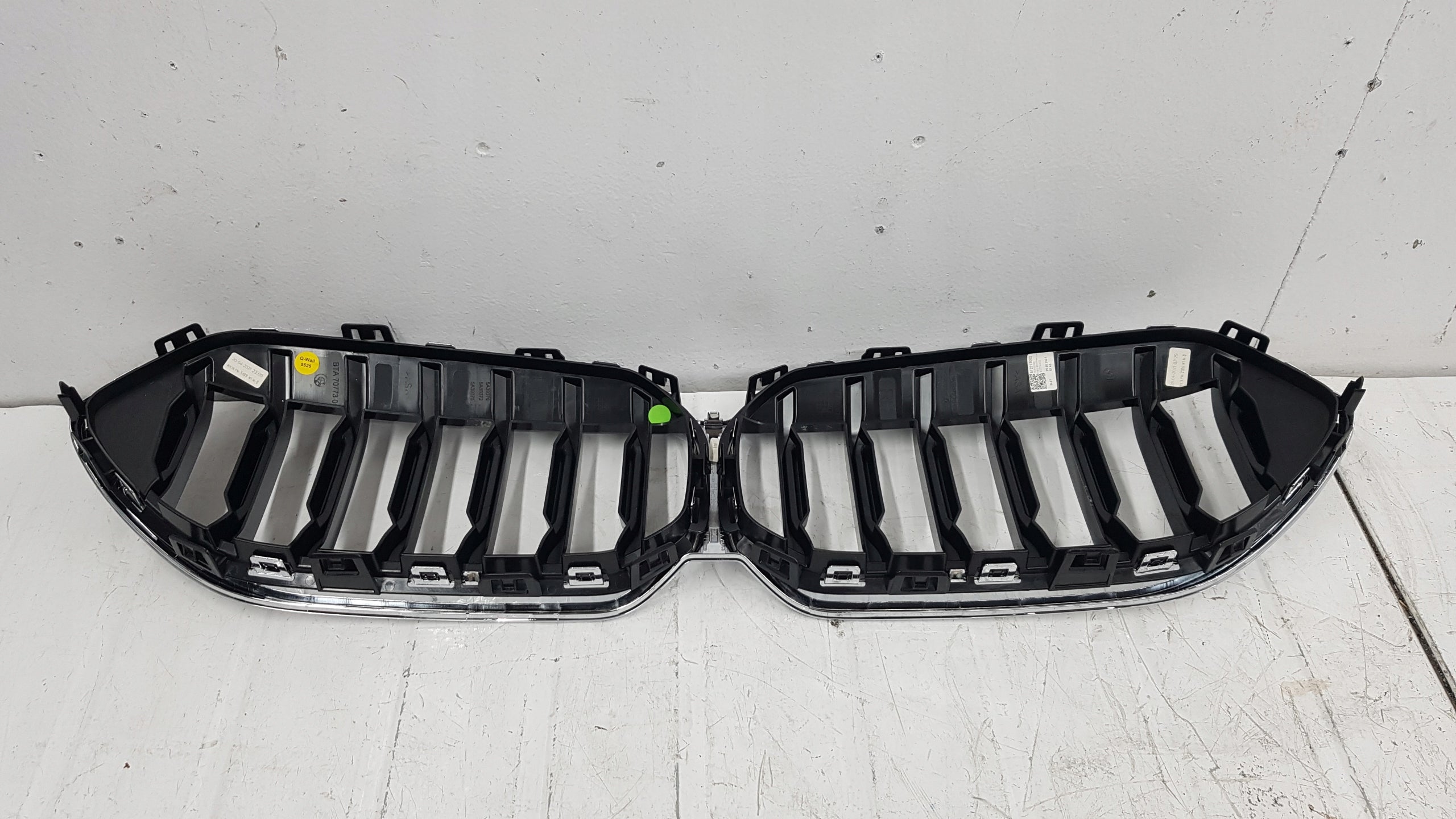 Kühlergrill BMW 2 F44 FRONTGRILL Kühlergitter