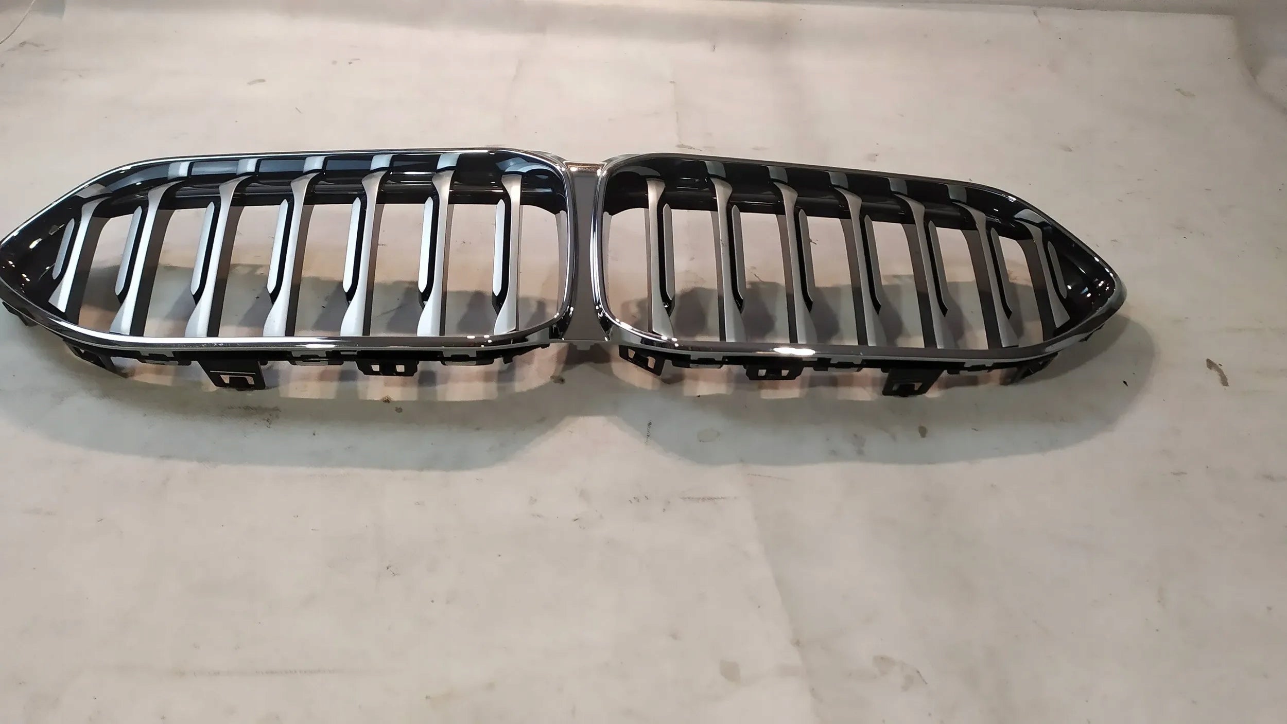 Kühlergrill BMW F44 FRONTGRILL 5439372 Kühlergitter