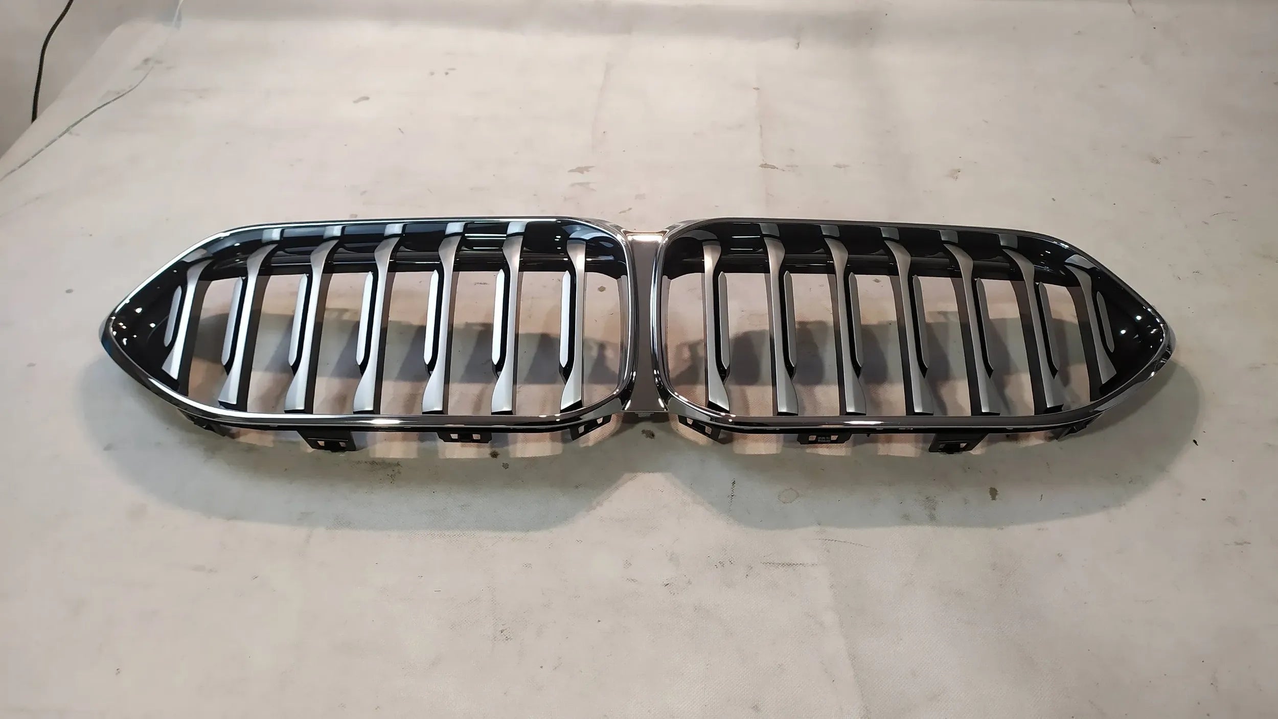  Kühlergrill BMW F44 FRONTGRILL 5A39375 Kühlergitter product image