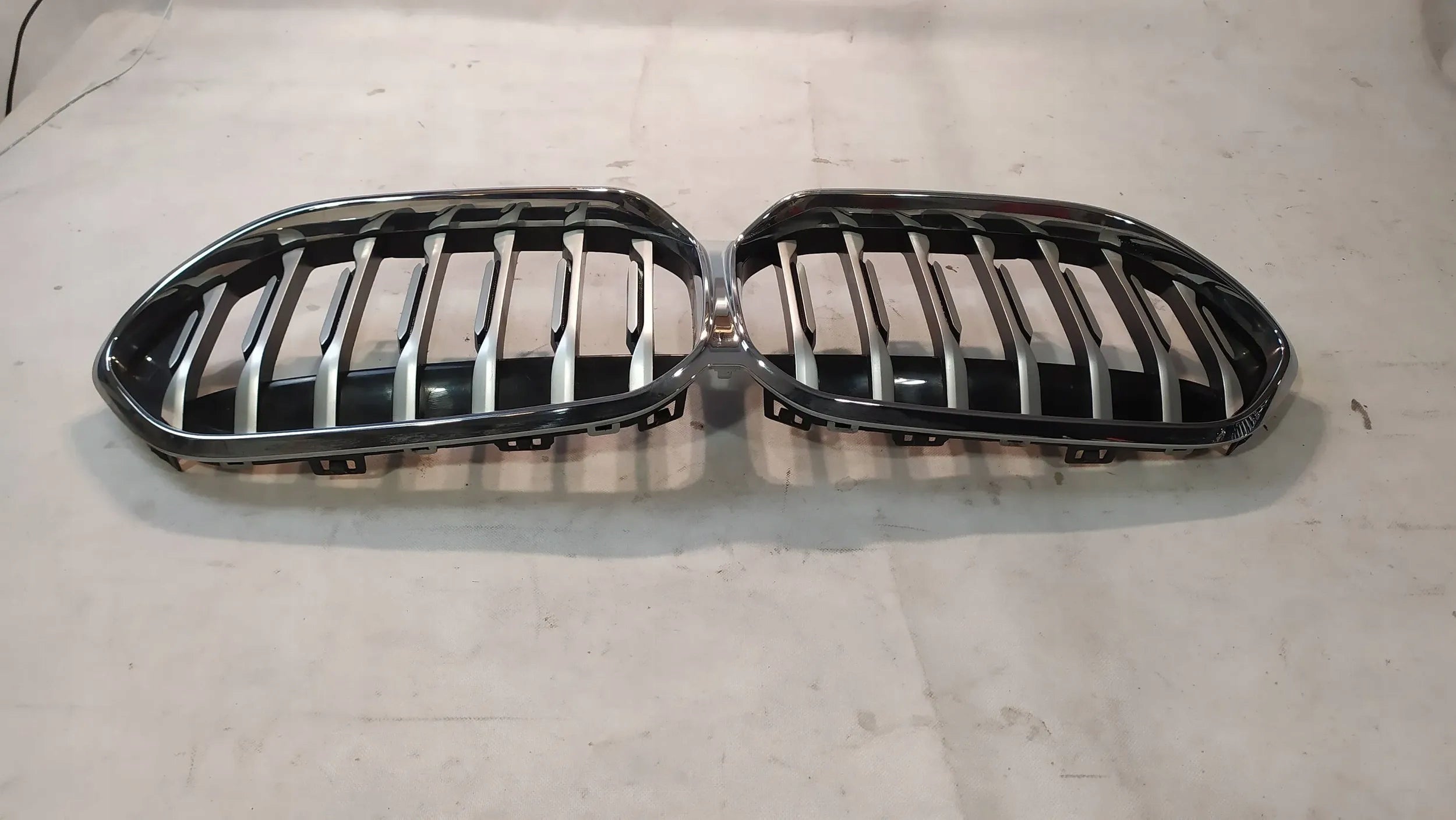 Kühlergrill BMW F44 FRONTGRILL 5A39376 Kühlergitter