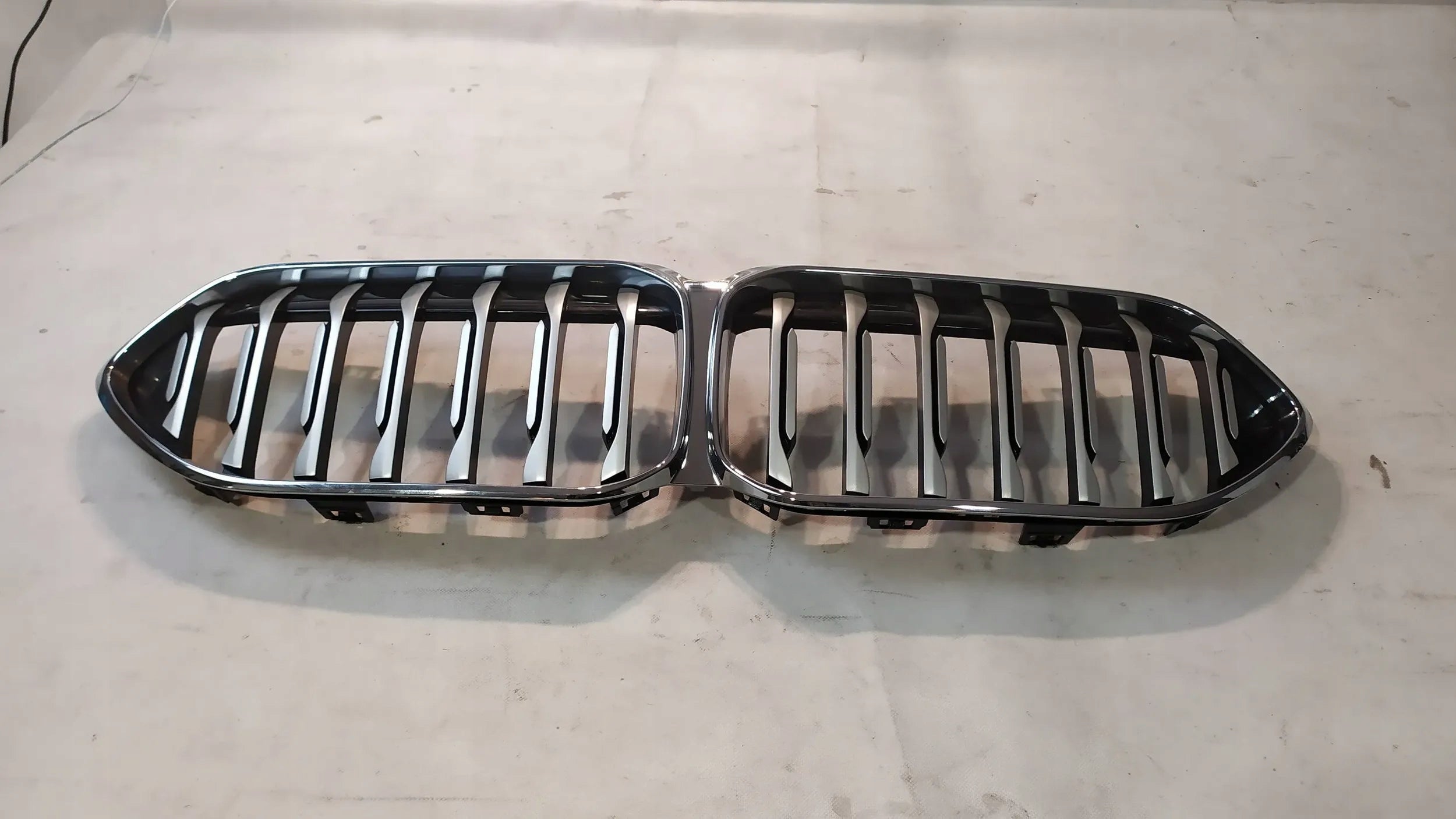 Kühlergrill BMW F44 FRONTGRILL 5A39376 Kühlergitter