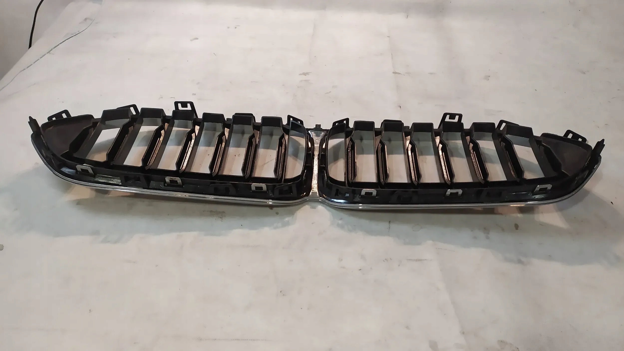 Kühlergrill BMW F44 FRONTGRILL 5A39376 Kühlergitter