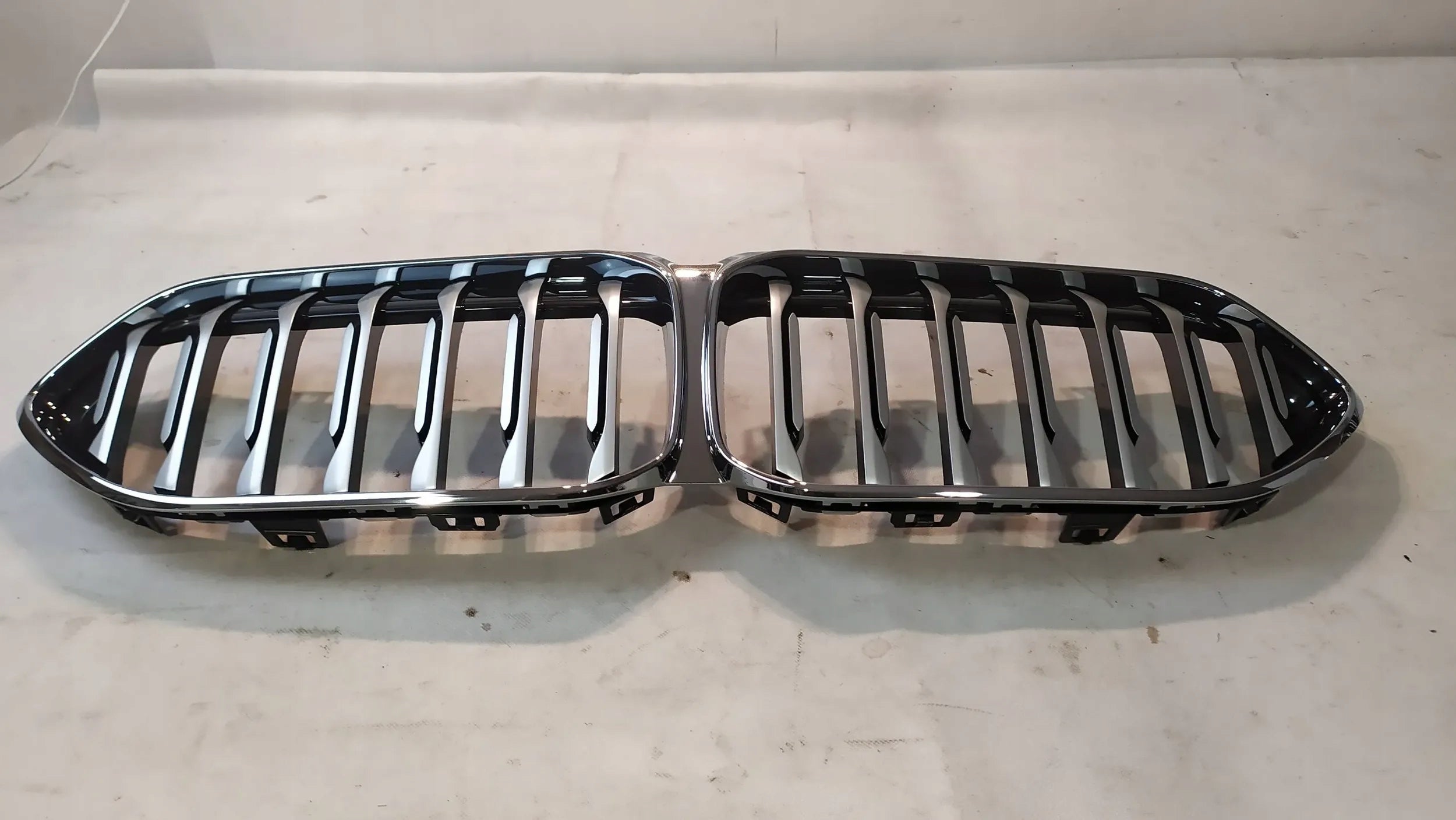 Kühlergrill BMW F44 FRONTGRILL 5A39376 Kühlergitter