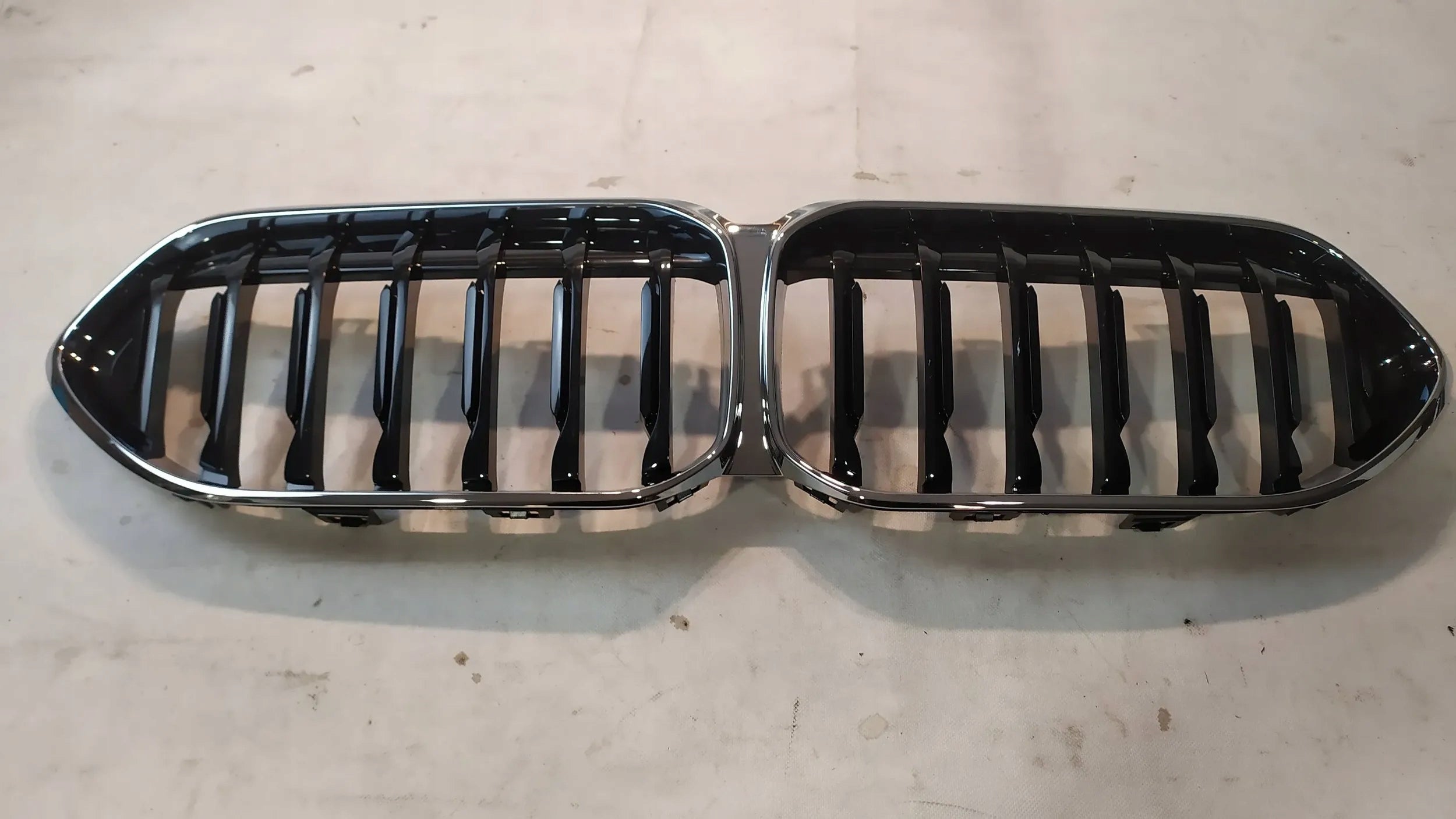 Kühlergrill BMW F44 FRONTGRILL 5A39376 Kühlergitter