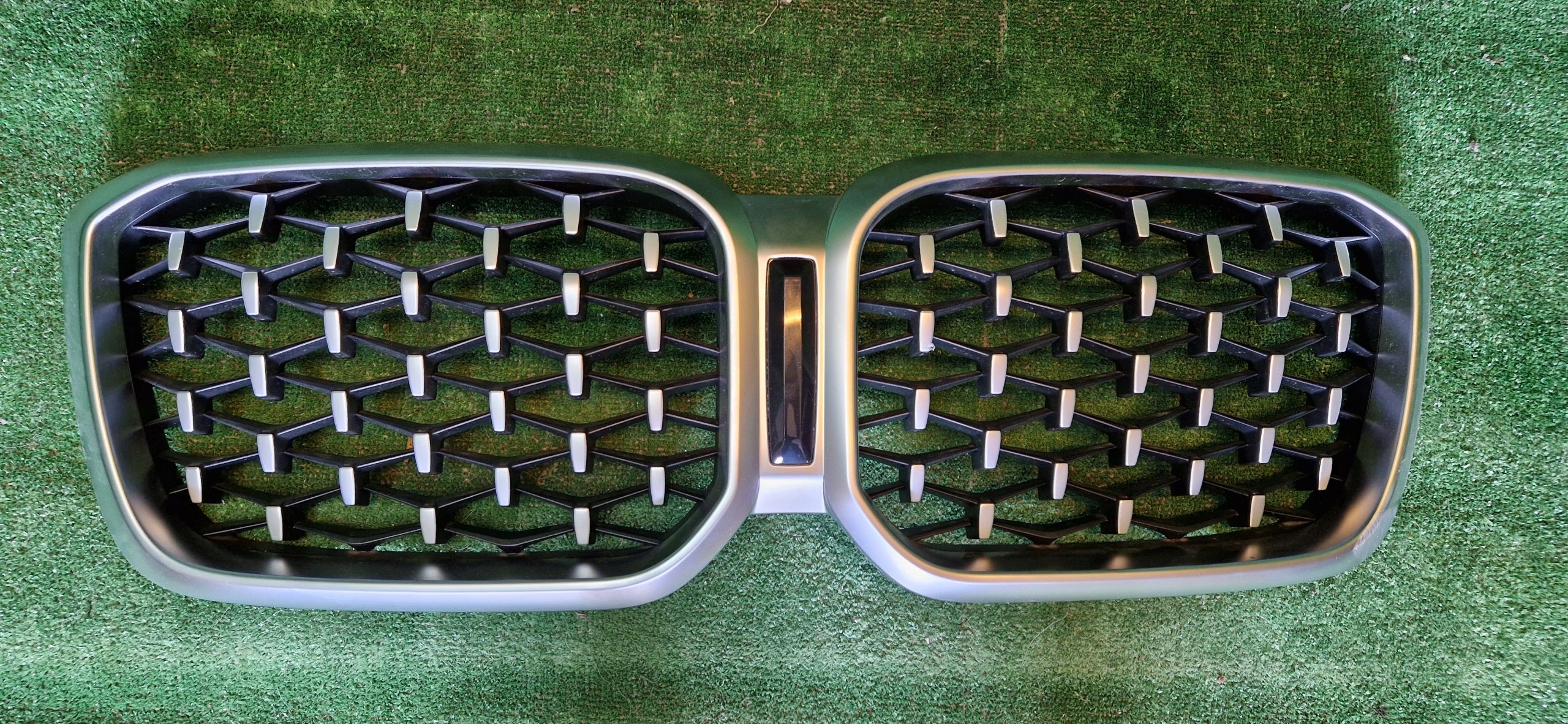 Kühlergrill BMW G01 G02 X4 X3 FRONTGRILL 1062711 Kühlergitter