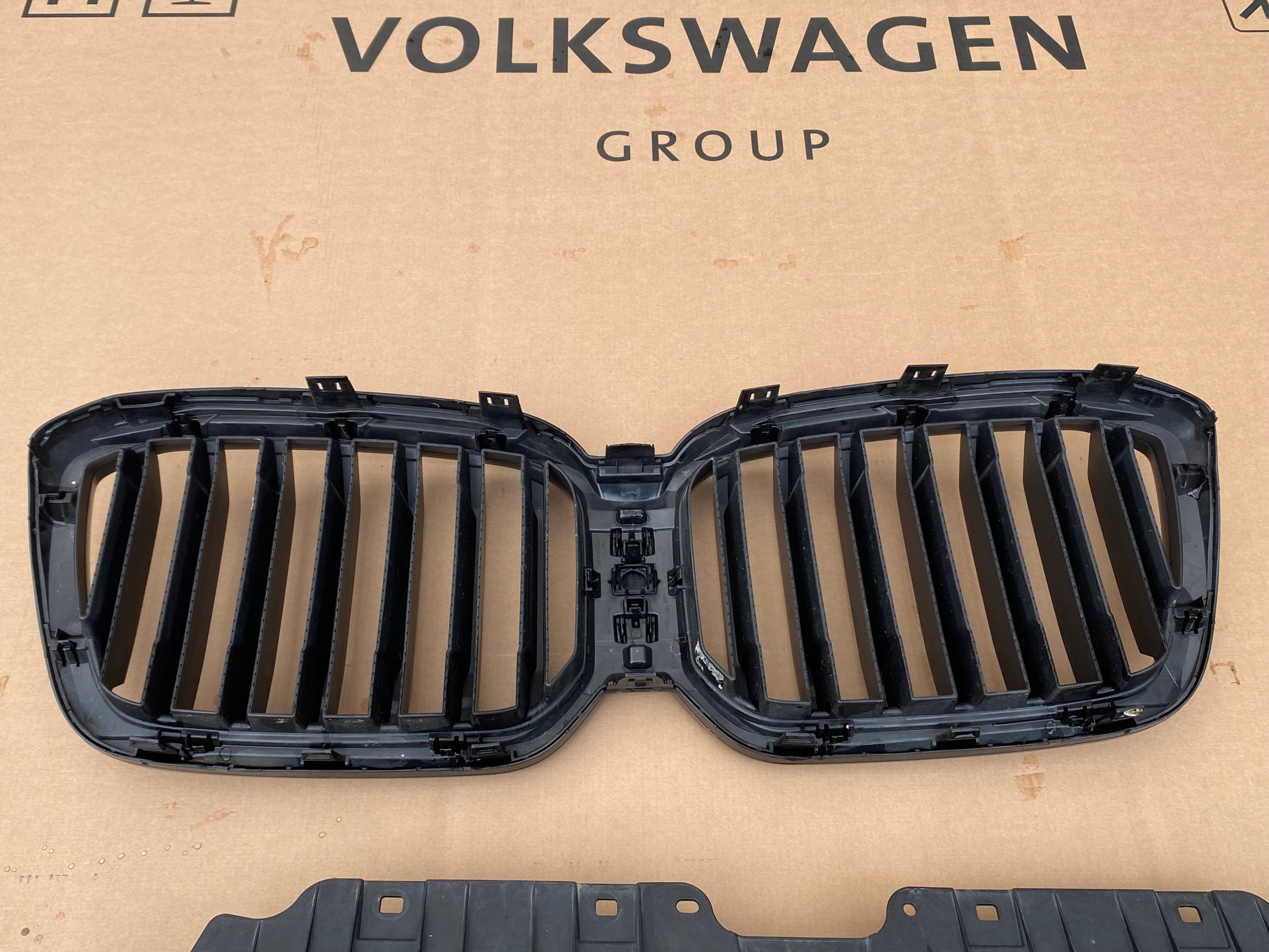 Kühlergrill BMW X4 X3 G01 G02 FRONTGRILL 4050540 Kühlergitter