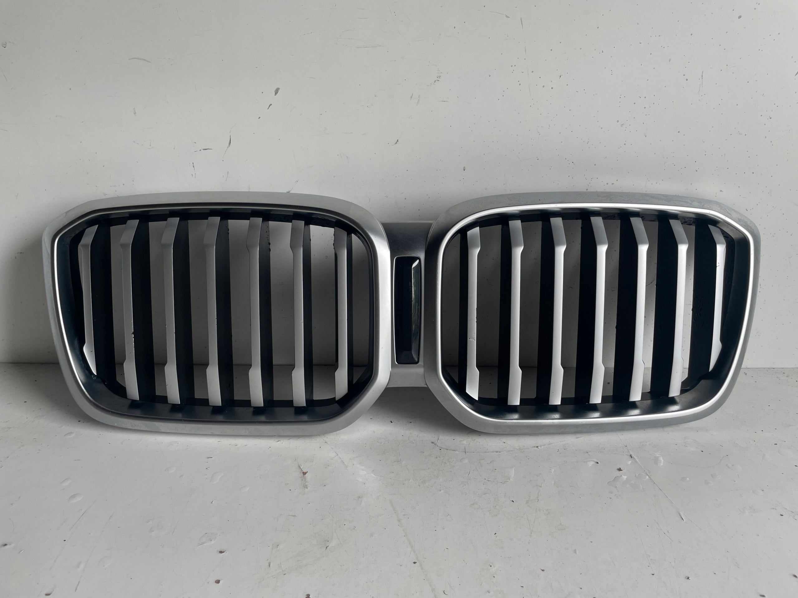  Kühlergrill BMW X3 G01 FRONTGRILL 0190879 Kühlergitter product image