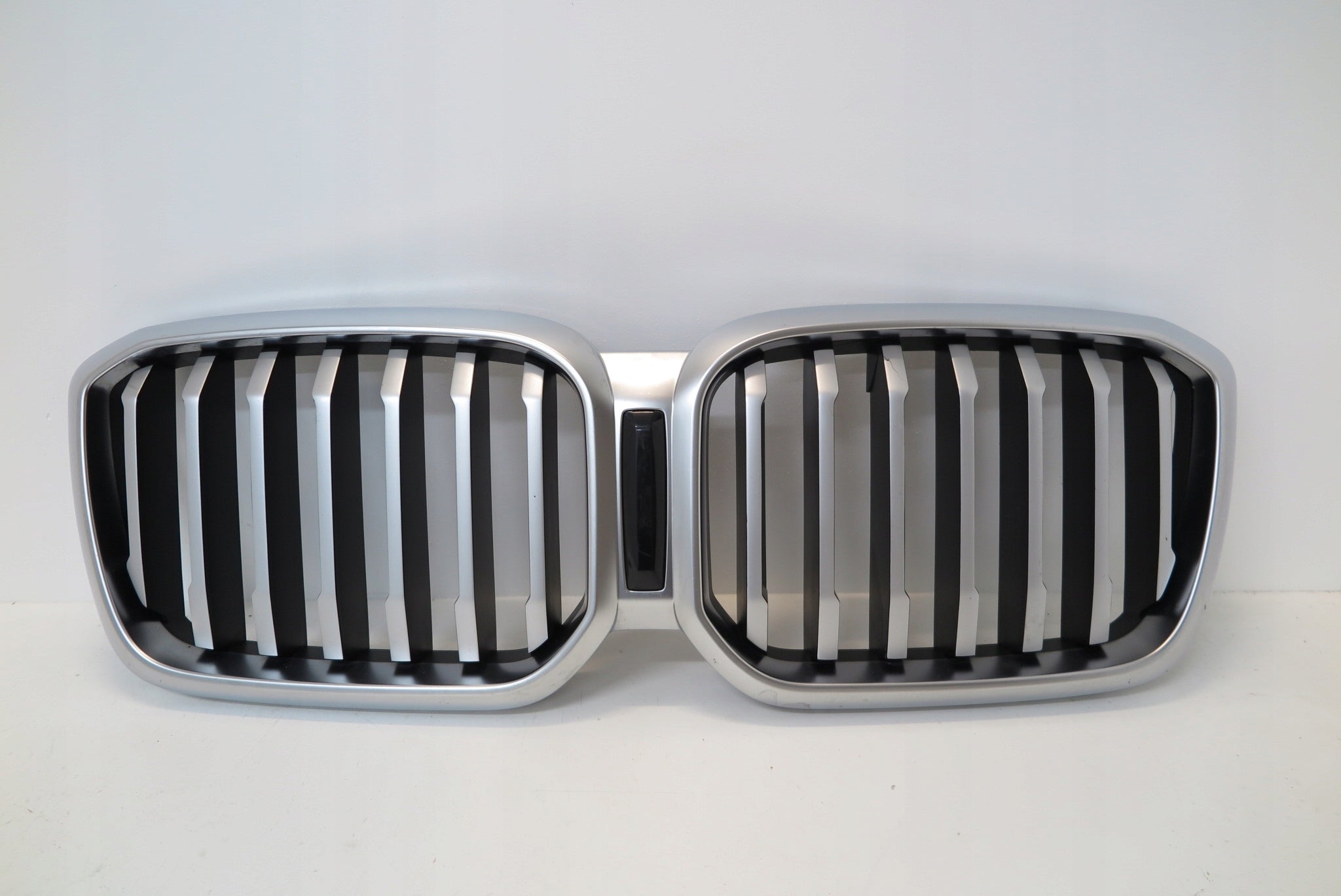  Kühlergrill BMW X3 G01 FRONTGRILL 1062711 Kühlergitter product image