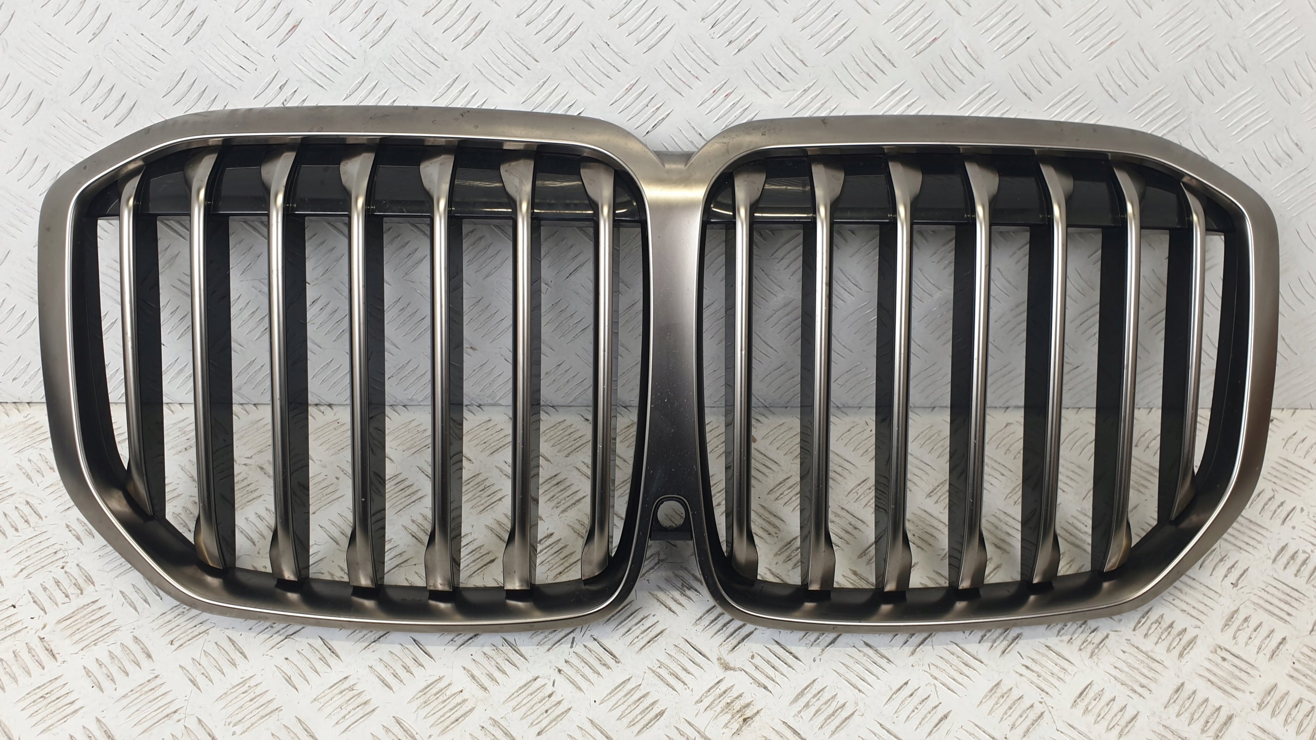  Grille de radiateur BMW M5 X7 G07 GRILLE AVANT 6794957 Grille de radiateur  product image