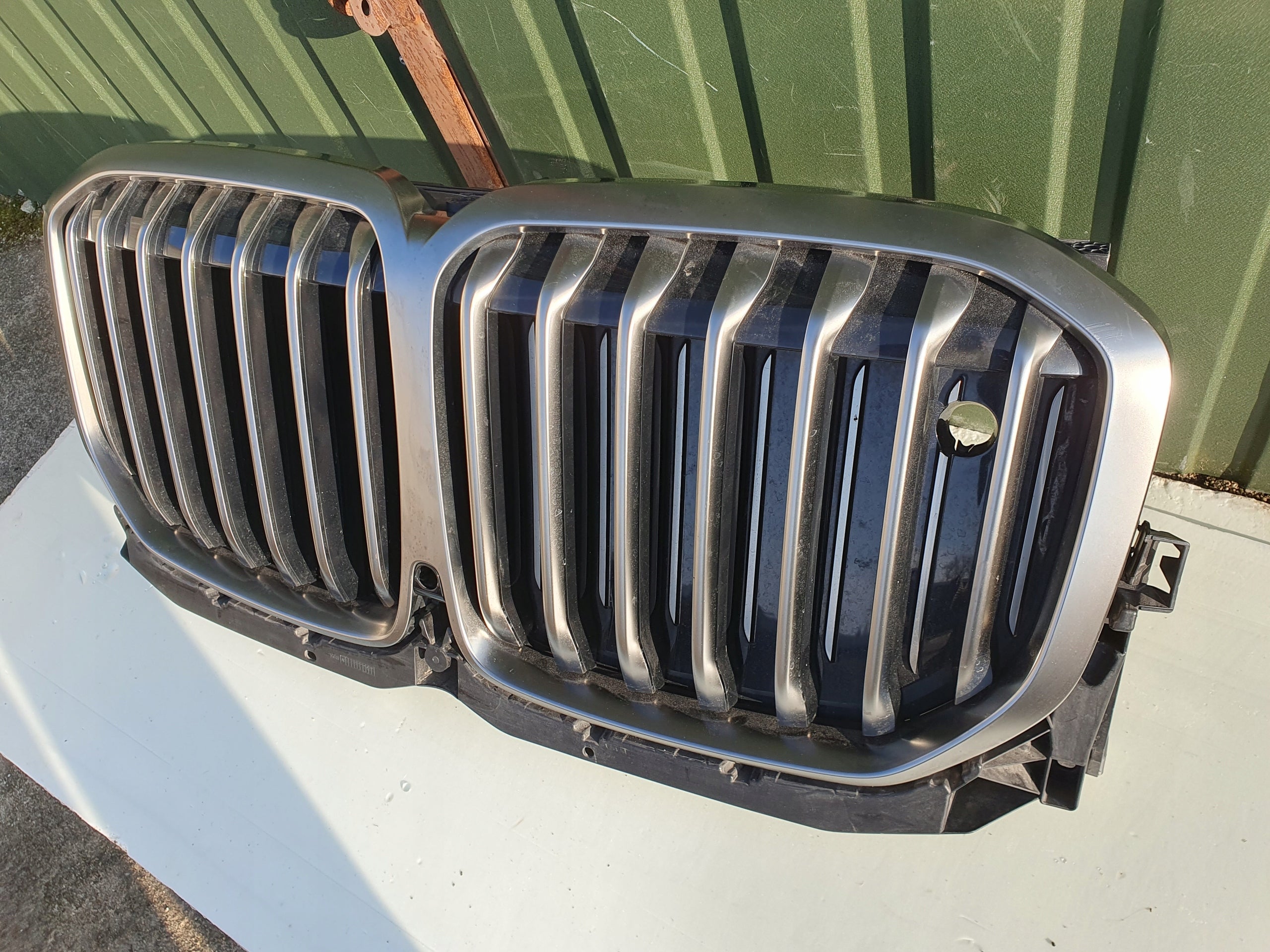  Grille de radiateur BMW X7 G07 GRILLE AVANT 8074261 Grille de radiateur  product image