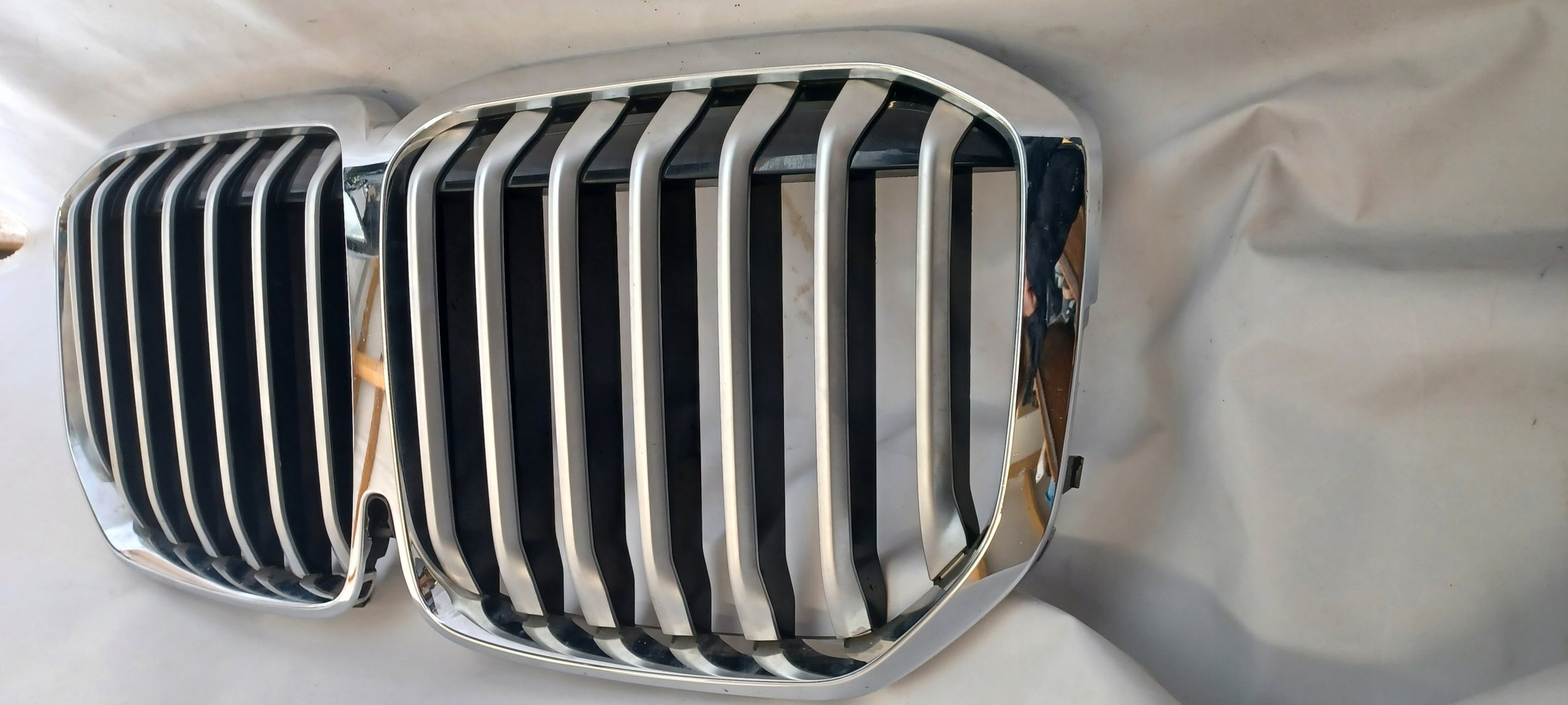 Kühlergrill BMW X7 G07 FRONTGRILL 2454895 Kühlergitter