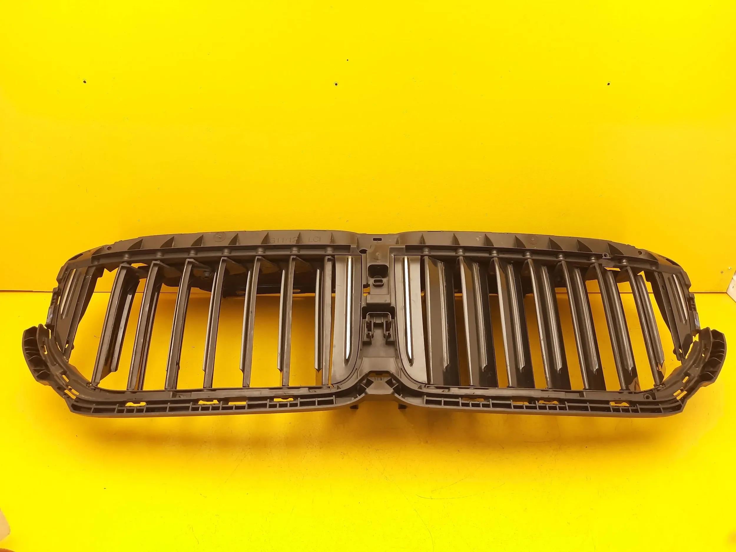 Kühlergrill BMW 7 G11 G12 FRONTGRILL 5A21A95 Kühlergitter