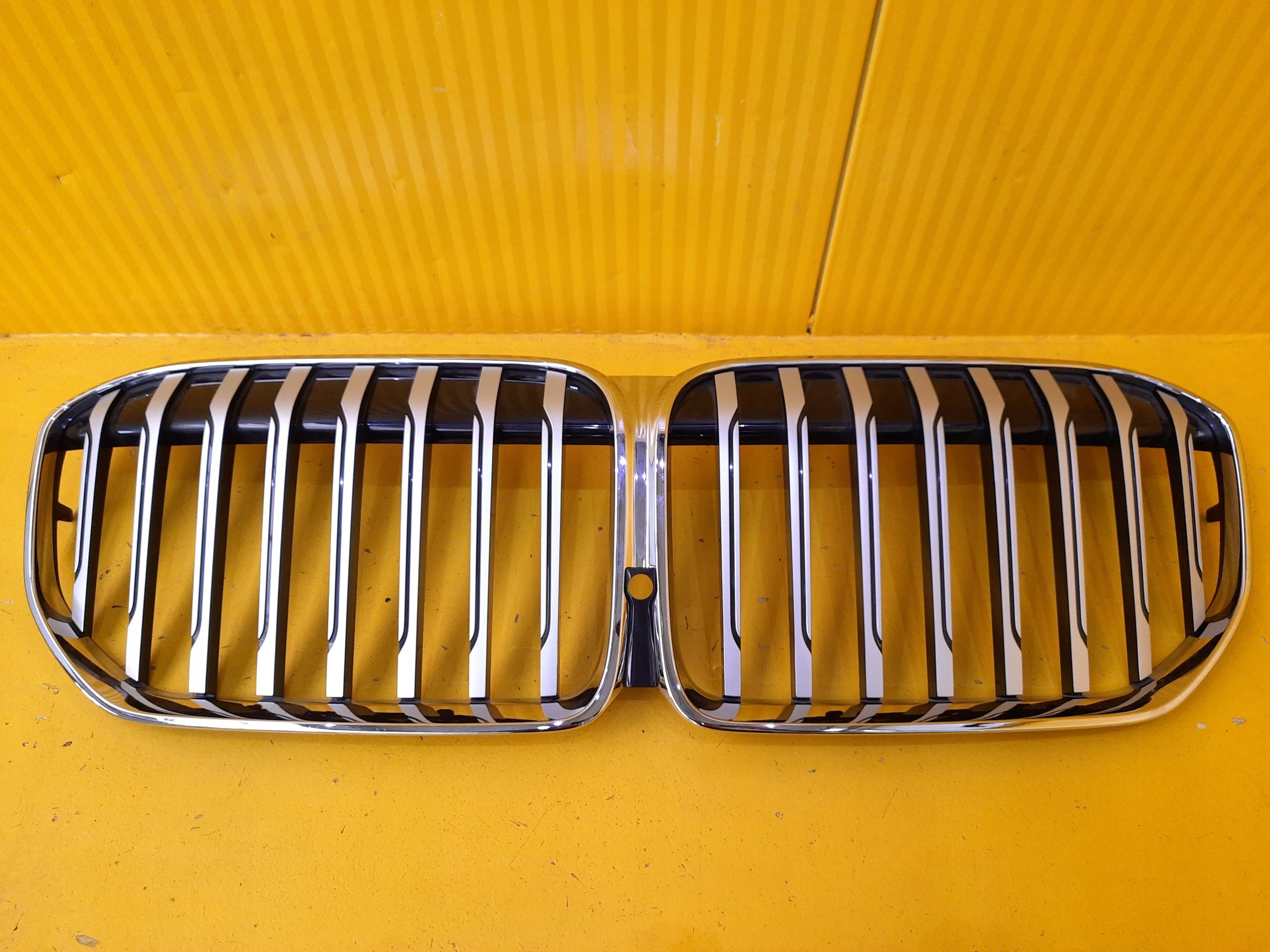 Kühlergrill BMW 7 G11 G12 FRONTGRILL 8494818 Kühlergitter