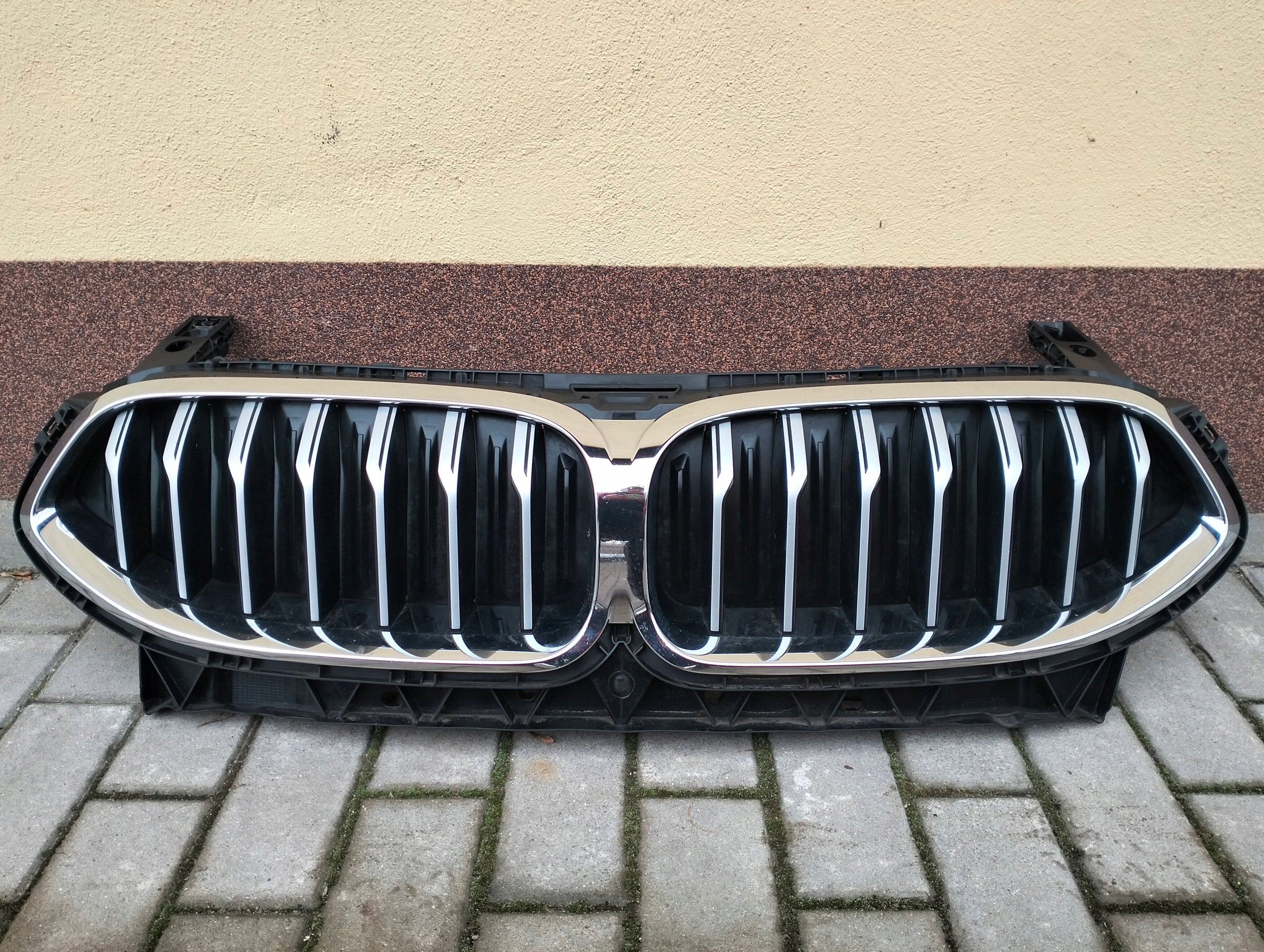  Grille de radiateur BMW G16 8 G14 G15 GRILLE AVANT 9465519 Grille de radiateur  product image