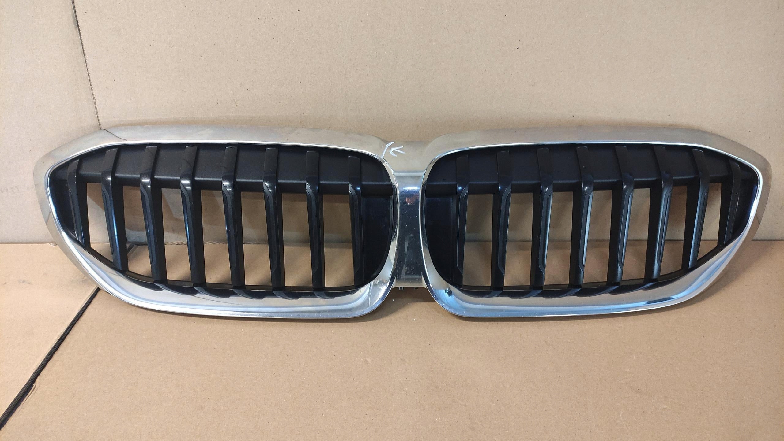 Kühlergrill BMW G20 G21 FRONTGRILL 0192976 Kühlergitter