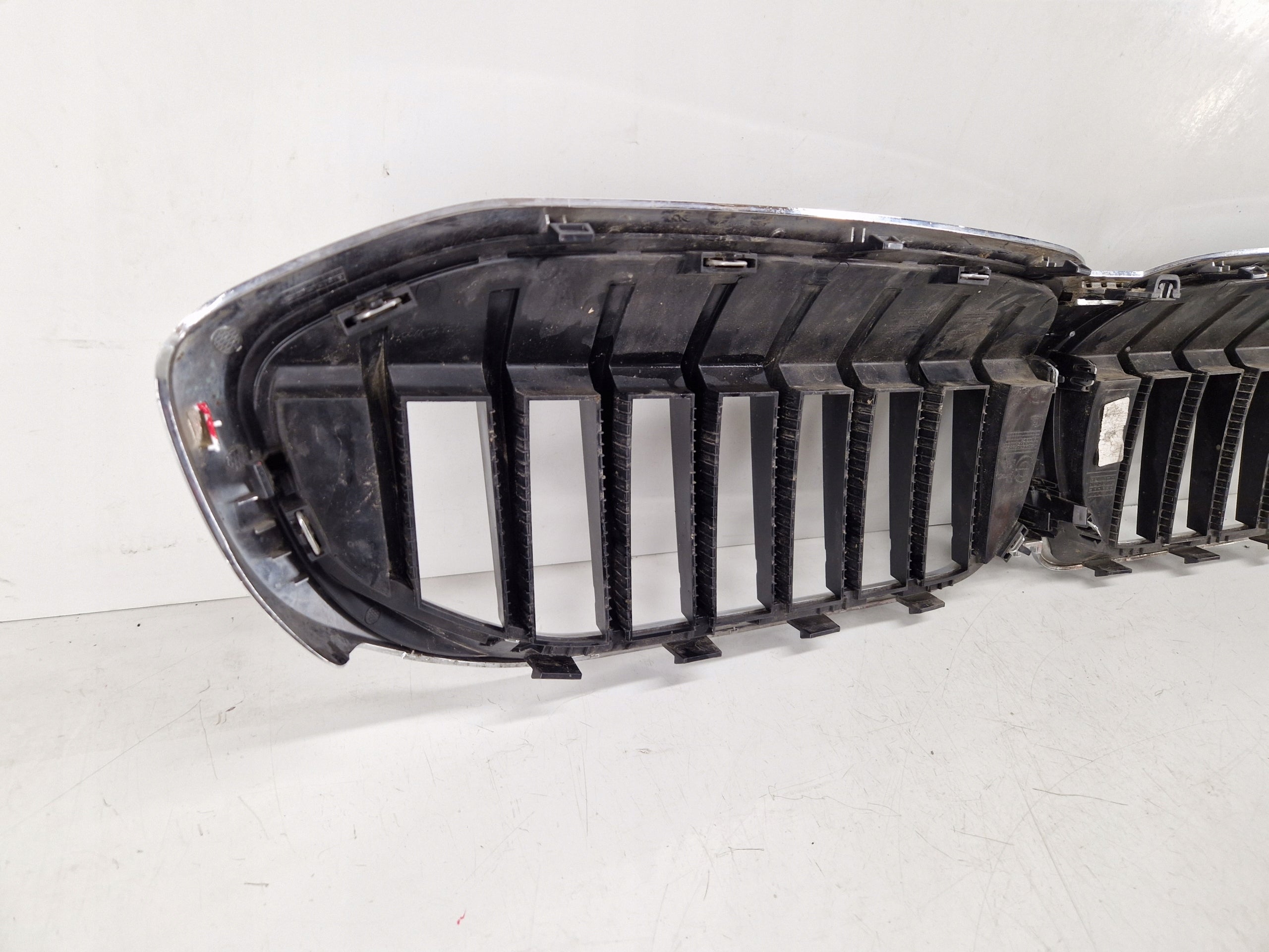 Kühlergrill BMW 3 G20 G21 FRONTGRILL 1929761 Kühlergitter