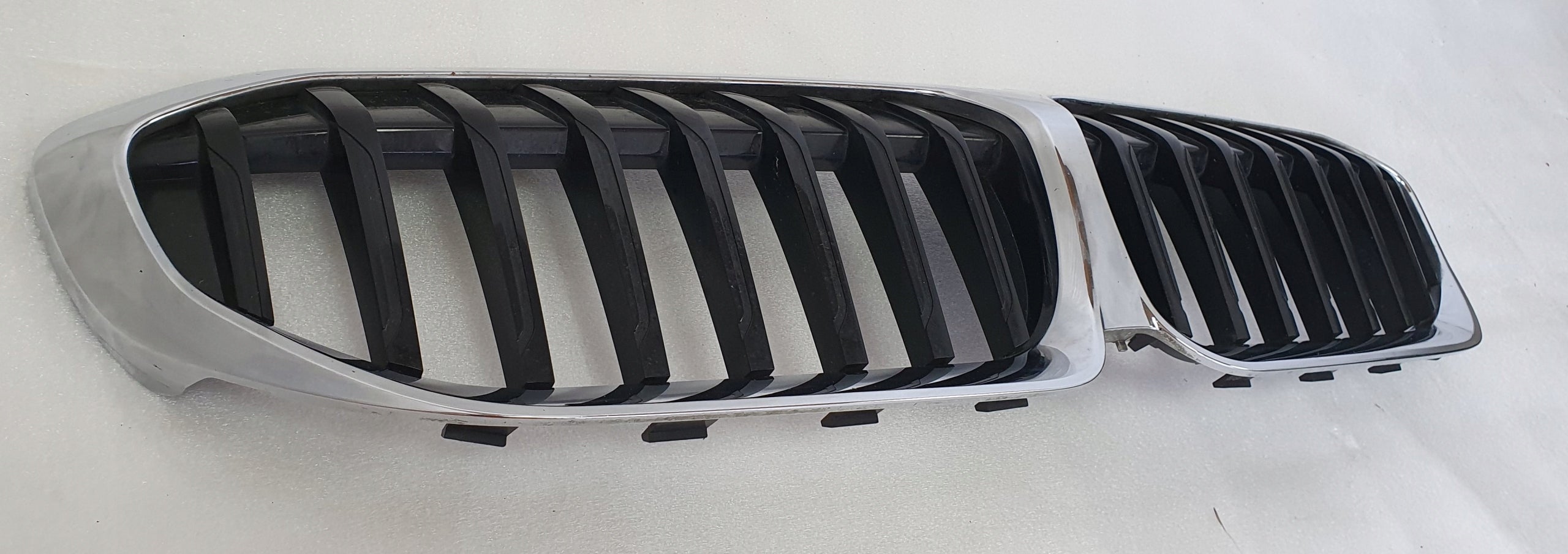 Kühlergrill BMW 3 G20 G21 FRONTGRILL 5113192 Kühlergitter