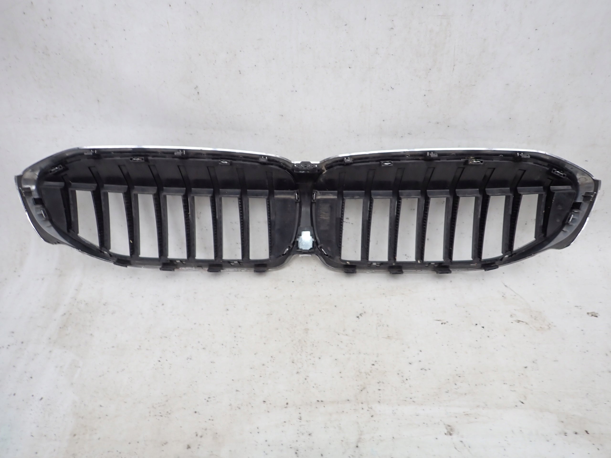 Kühlergrill BMW 3 G20 G21 FRONTGRILL 9761051 Kühlergitter