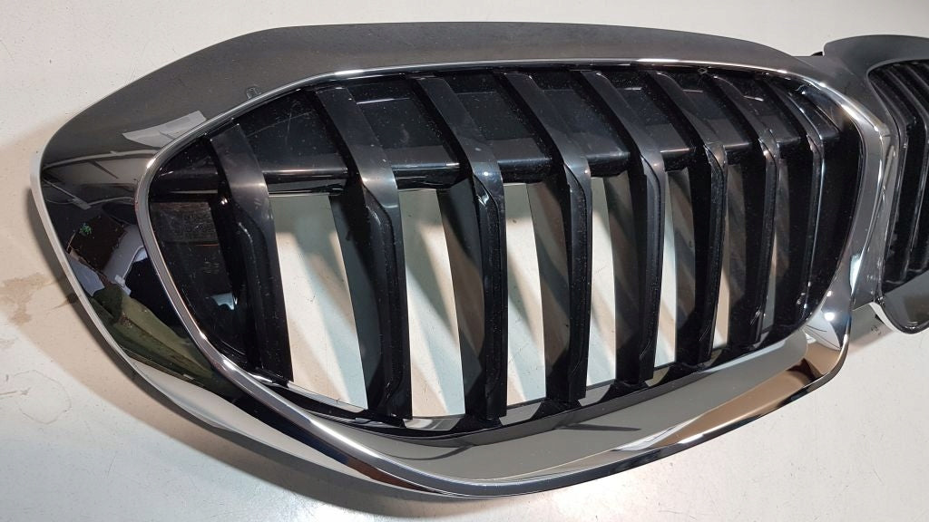 Kühlergrill BMW 3 G20 G21 FRONTGRILL 9761051 Kühlergitter